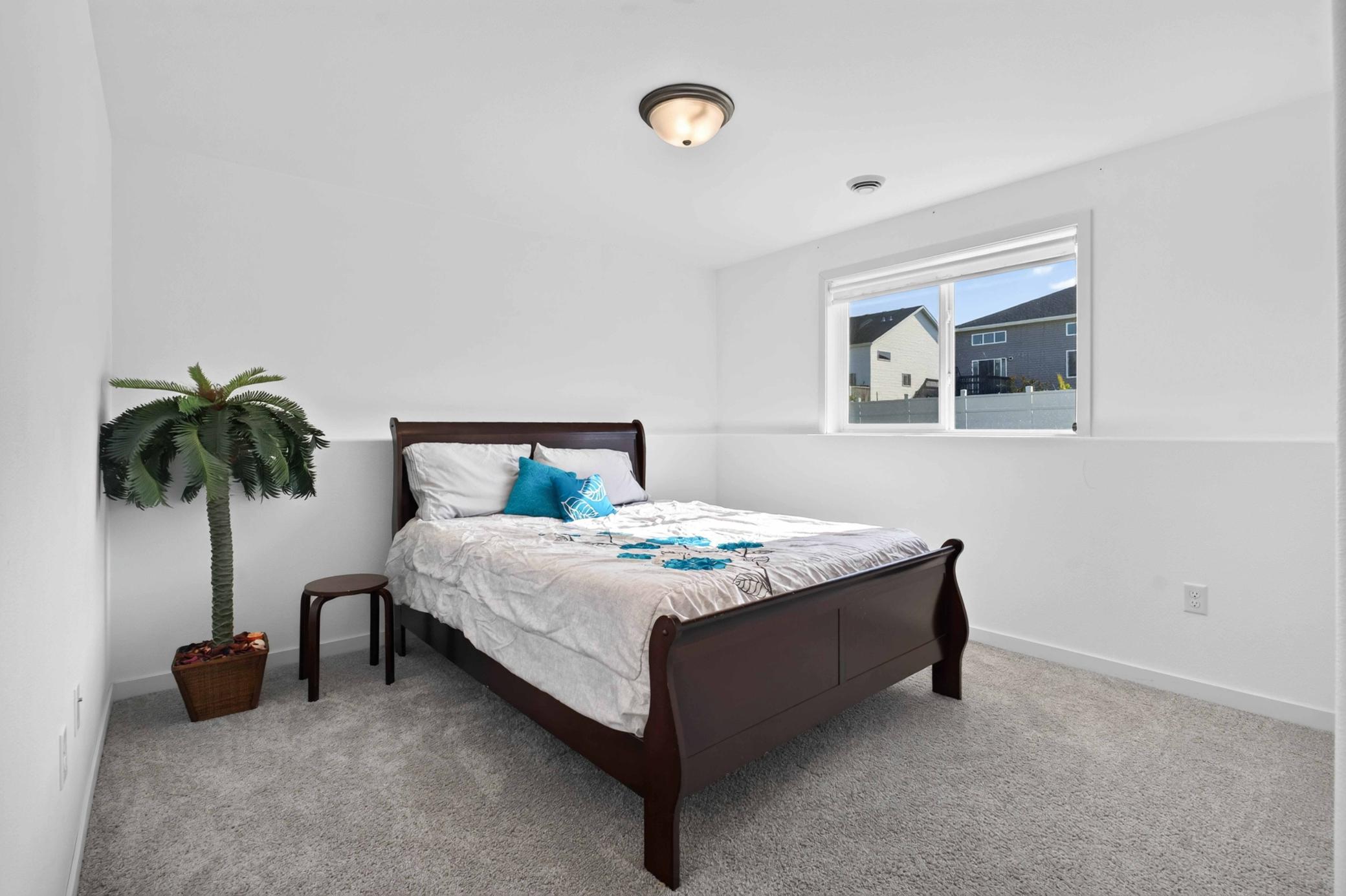 2022 single family home for sale at 6582 28th Street S in Fargo, ND — 3 bed, 3 bath (photo 27 of 36)