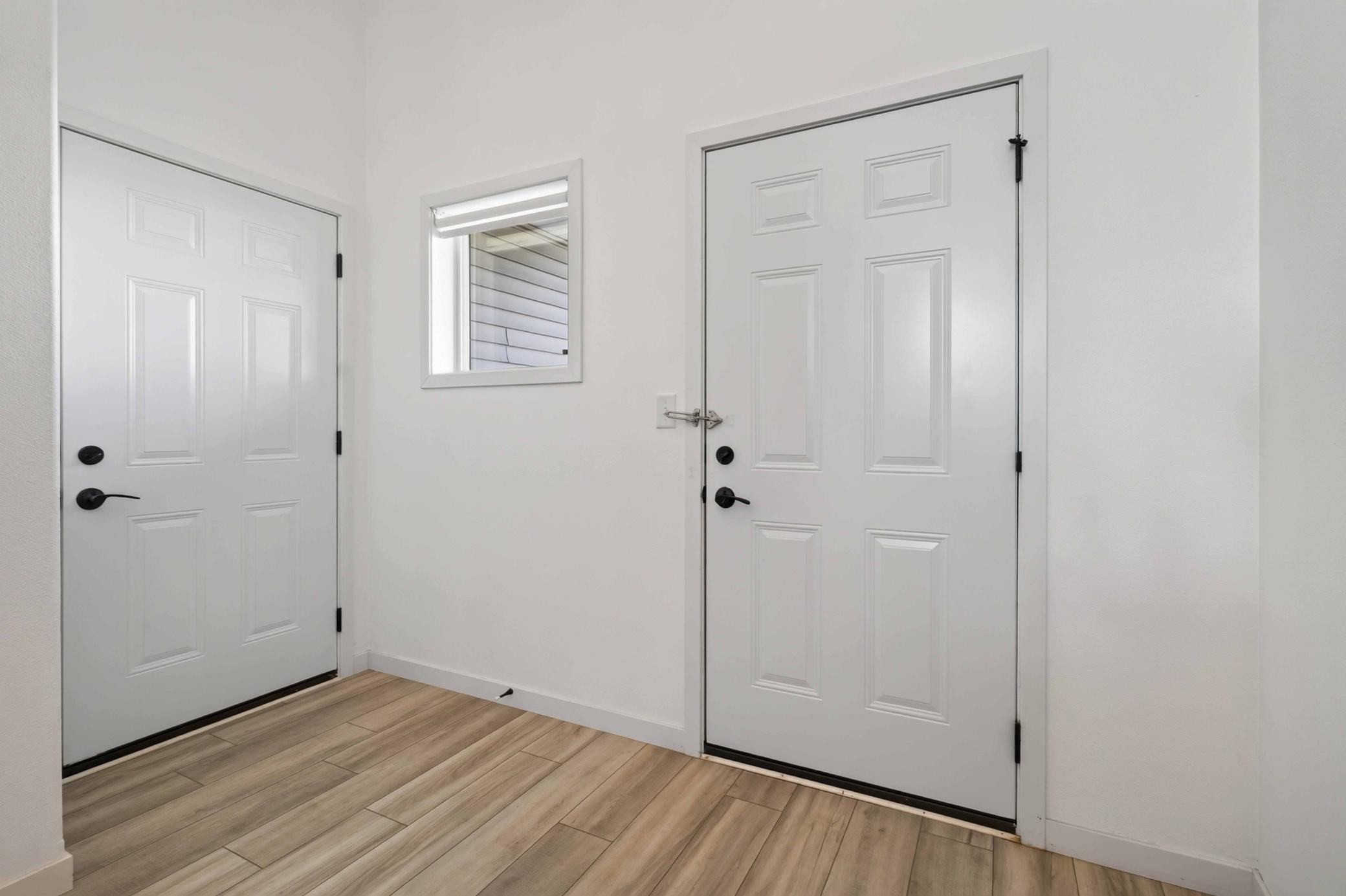 2022 single family home for sale at 6582 28th Street S in Fargo, ND — 3 bed, 3 bath (photo 6 of 36)