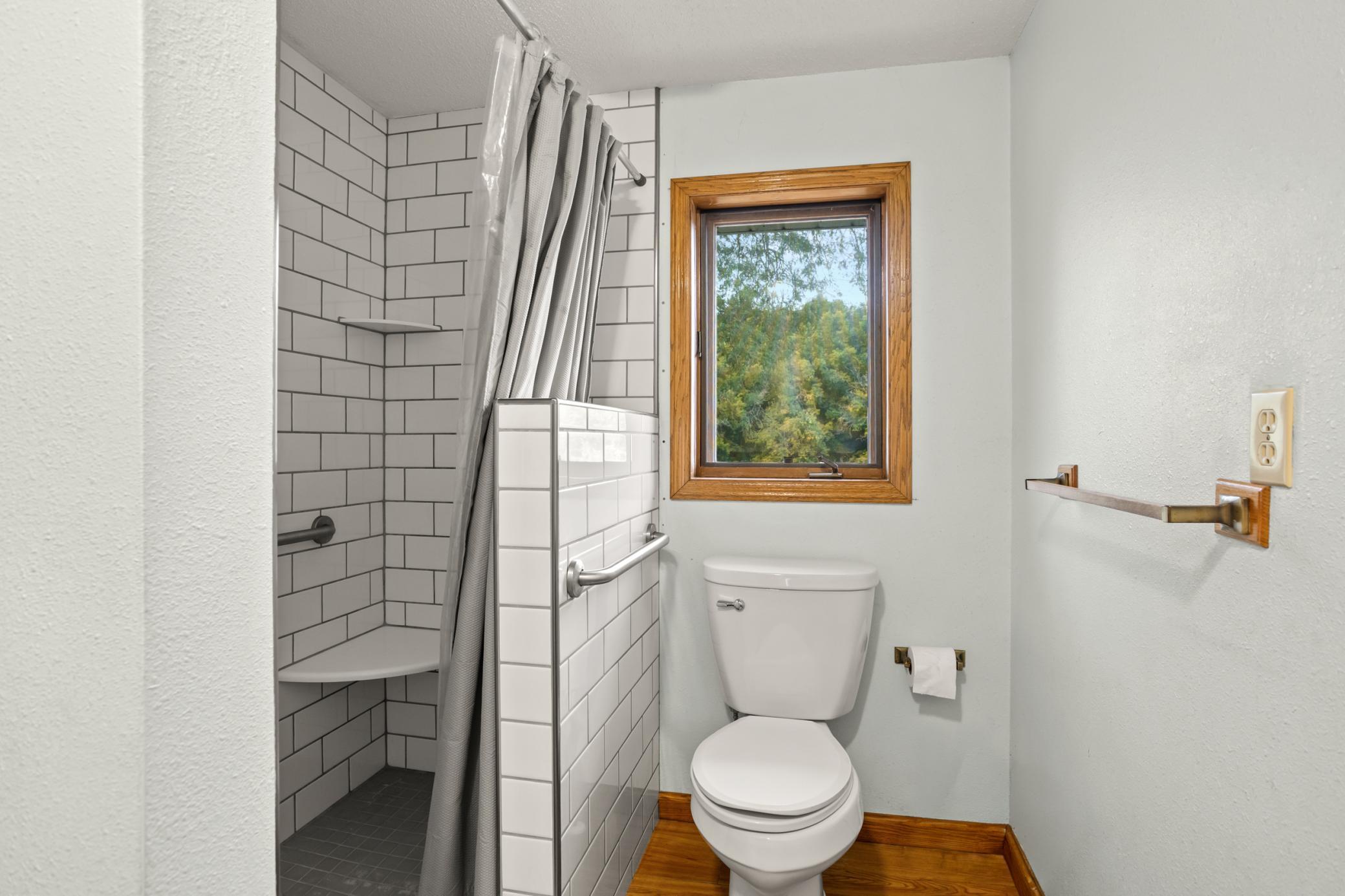 1929 single family home for sale at 16823 53rd Street SE in Kindred, ND — 3 bed, 3 bath (photo 20 of 55)