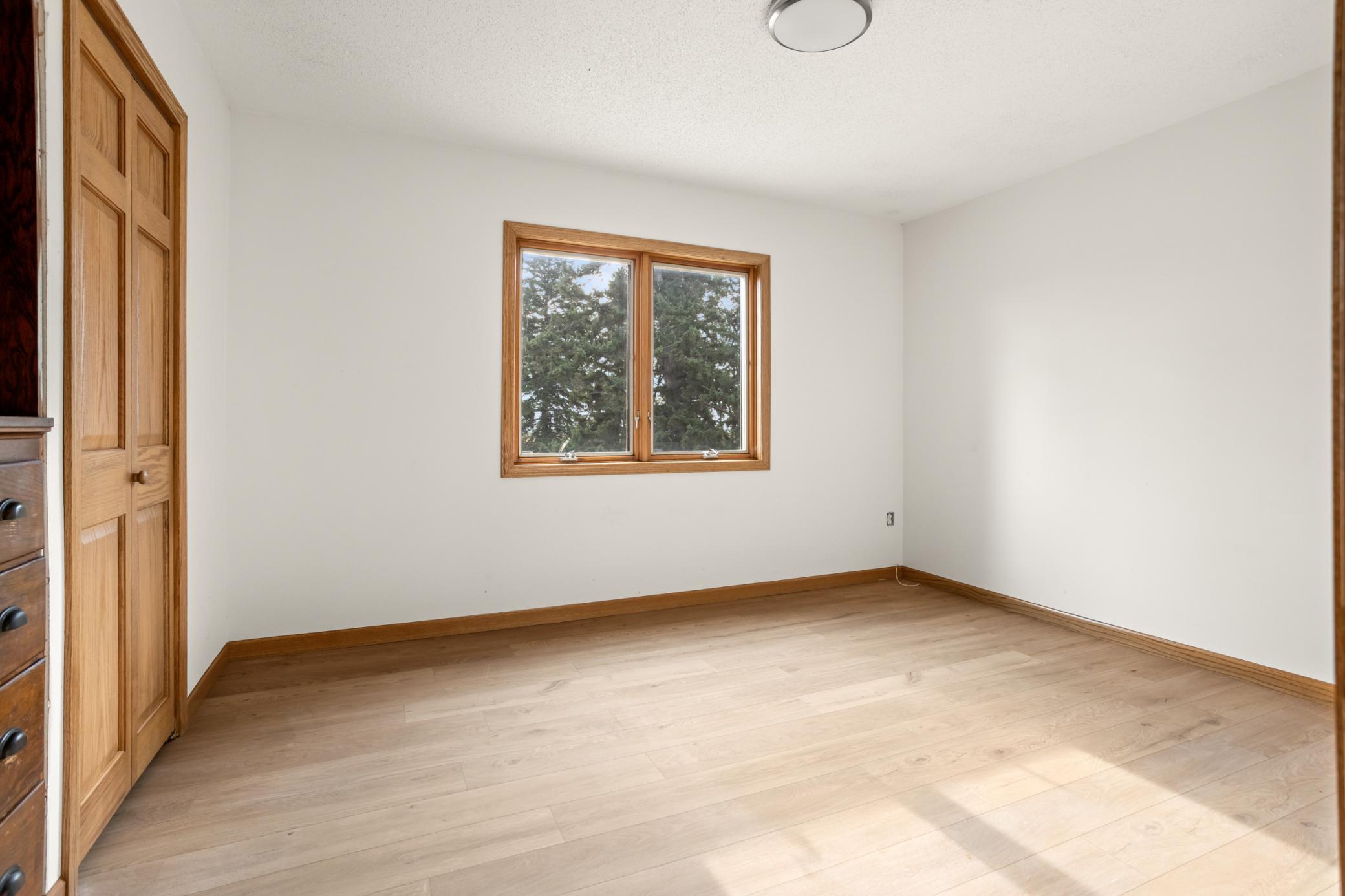 1929 single family home for sale at 16823 53rd Street SE in Kindred, ND — 3 bed, 3 bath (photo 21 of 55)