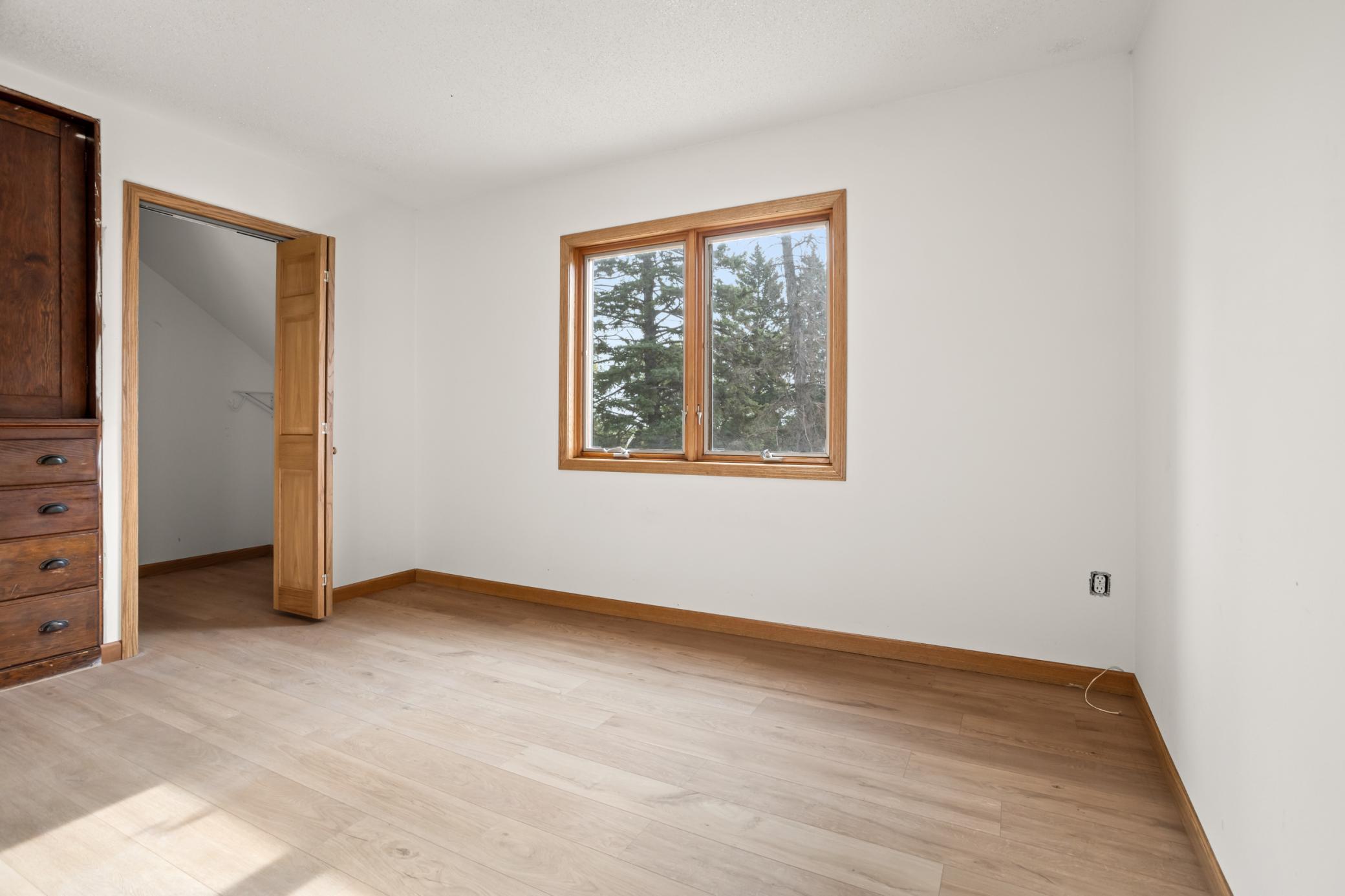 1929 single family home for sale at 16823 53rd Street SE in Kindred, ND — 3 bed, 3 bath (photo 23 of 55)