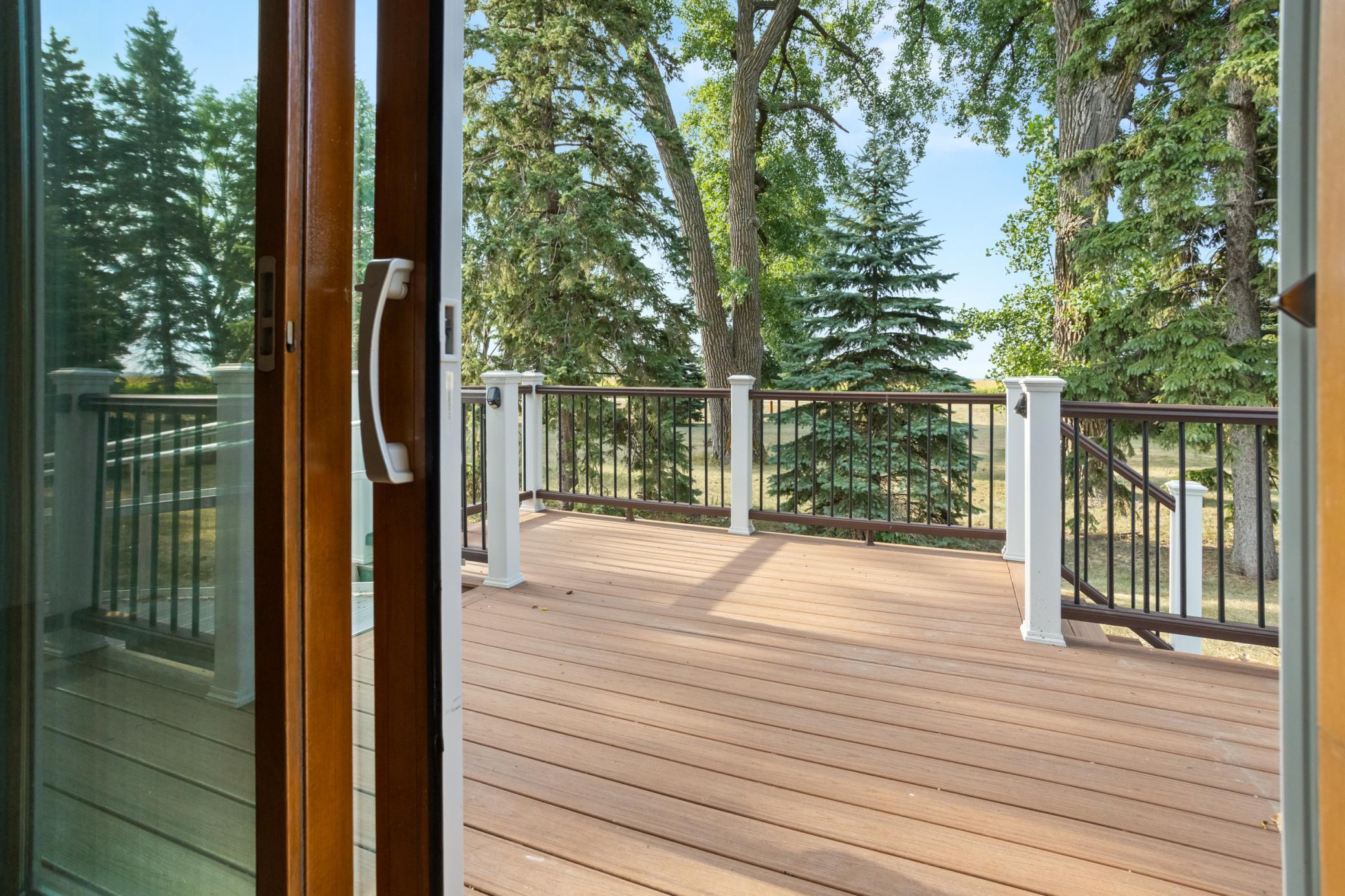 1929 single family home for sale at 16823 53rd Street SE in Kindred, ND — 3 bed, 3 bath (photo 36 of 55)