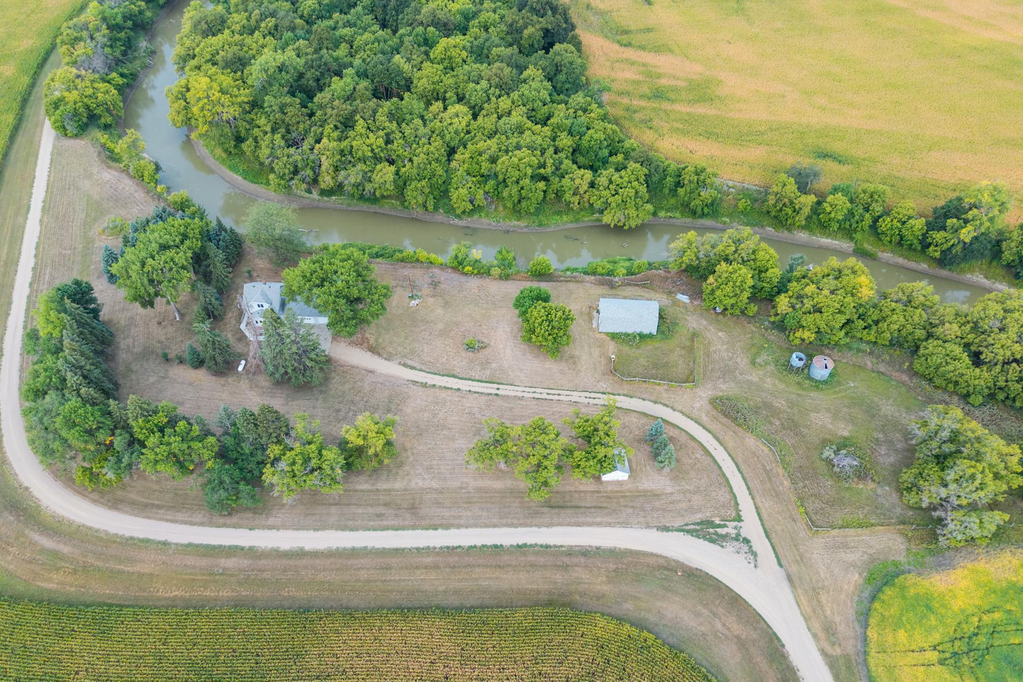 1929 single family home for sale at 16823 53rd Street SE in Kindred, ND — 3 bed, 3 bath (photo 44 of 55)