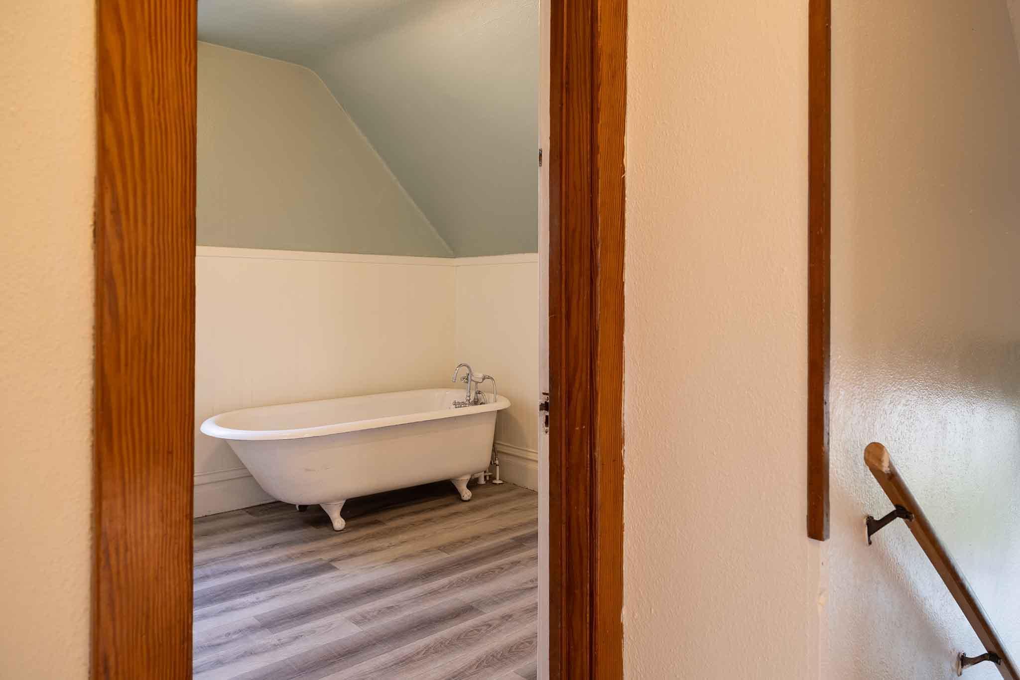 1915 single family home for sale at 603 Horace Avenue N in Thief River Falls, MN — 3 bed, 2 bath (photo 39 of 67)