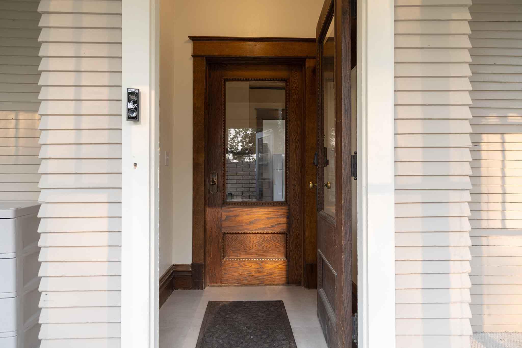 1915 single family home for sale at 603 Horace Avenue N in Thief River Falls, MN — 3 bed, 2 bath (photo 5 of 67)