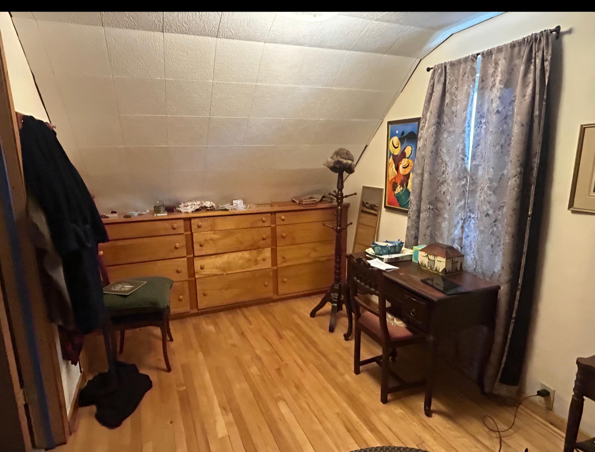 1910 single family home for sale at 504 Corey Avenue in Coleraine, MN — 2 bed, 2 bath (photo 15 of 25)