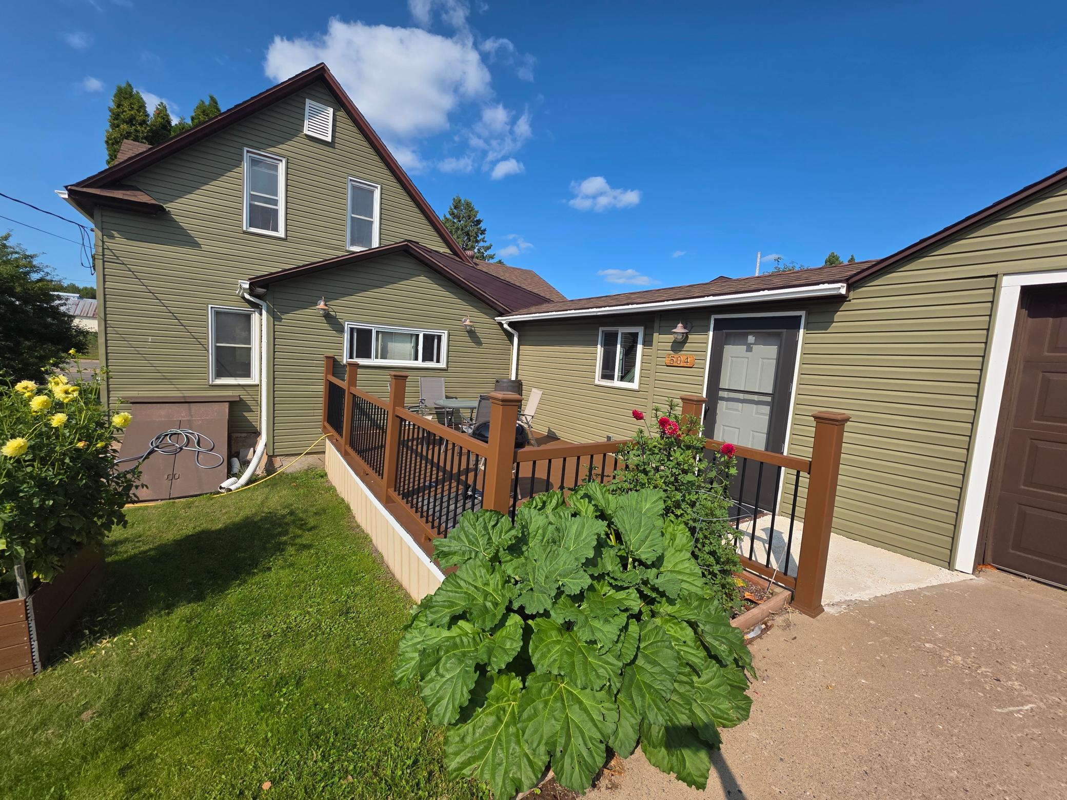 1910 single family home for sale at 504 Corey Avenue in Coleraine, MN — 2 bed, 2 bath (photo 24 of 25)