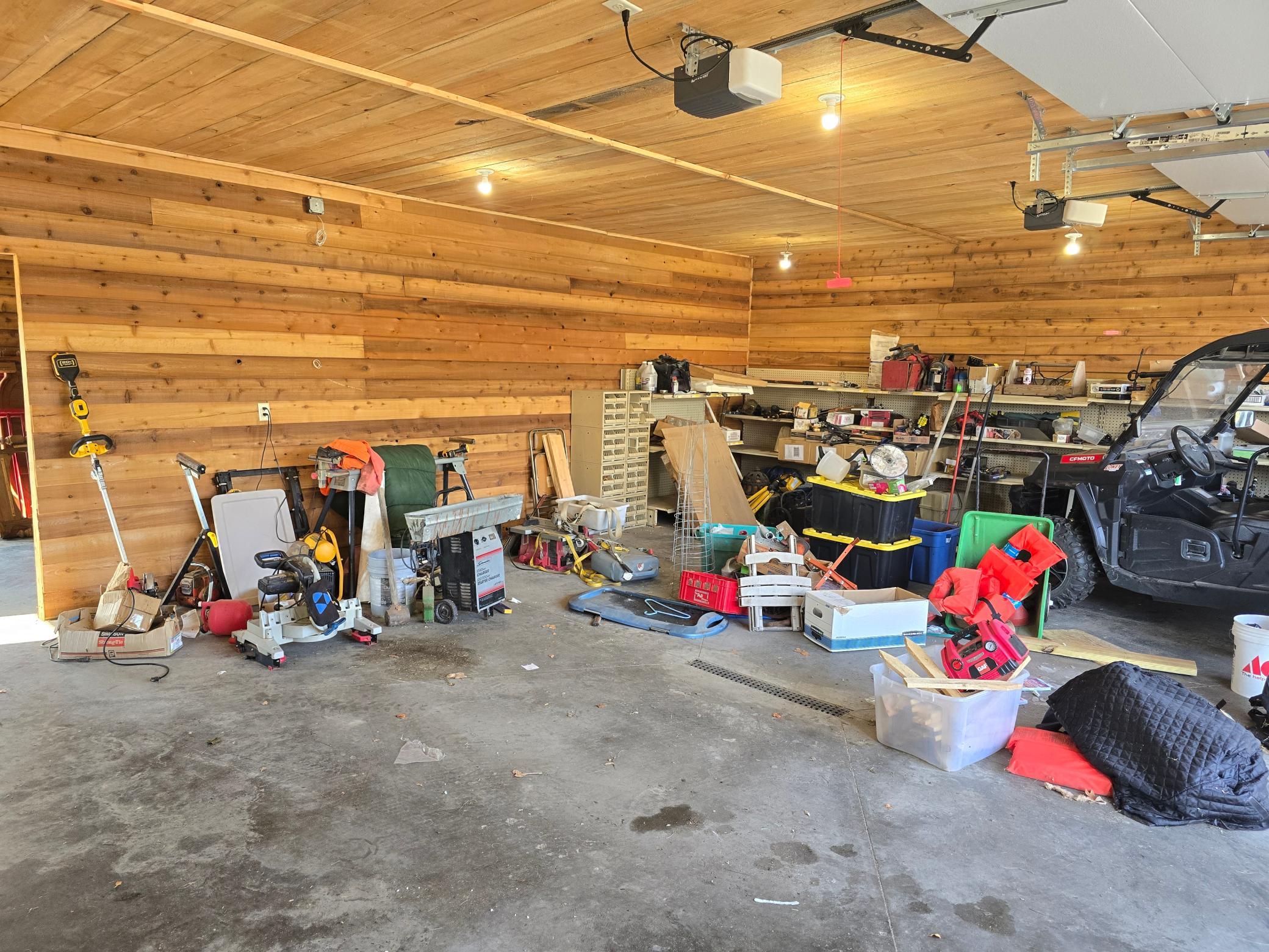 1949 single family home for sale at 305 E Hill Drive in Frazee, MN — 4 bed, 2 bath (photo 11 of 16)