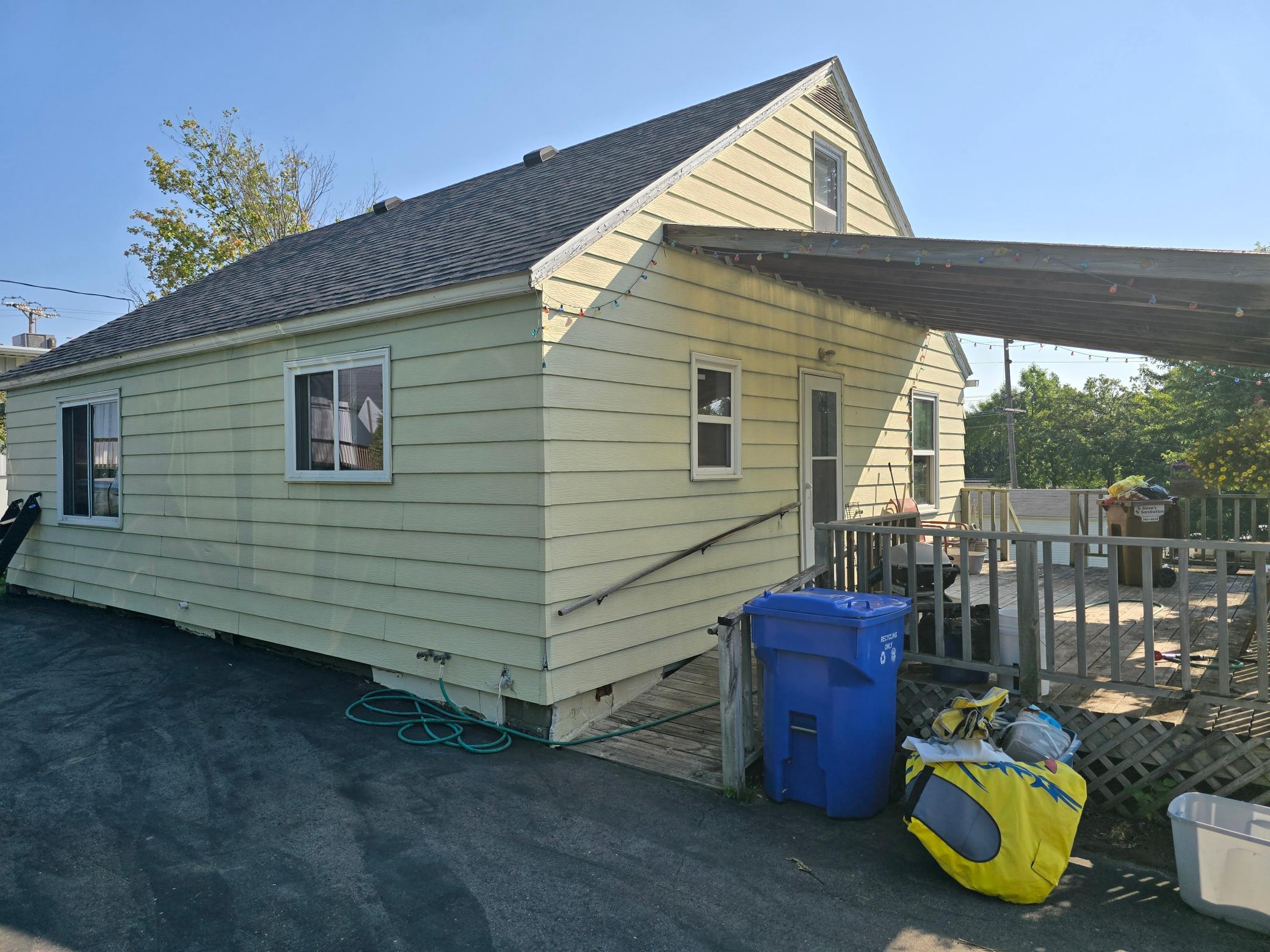 1949 single family home for sale at 305 E Hill Drive in Frazee, MN — 4 bed, 2 bath (photo 16 of 16)