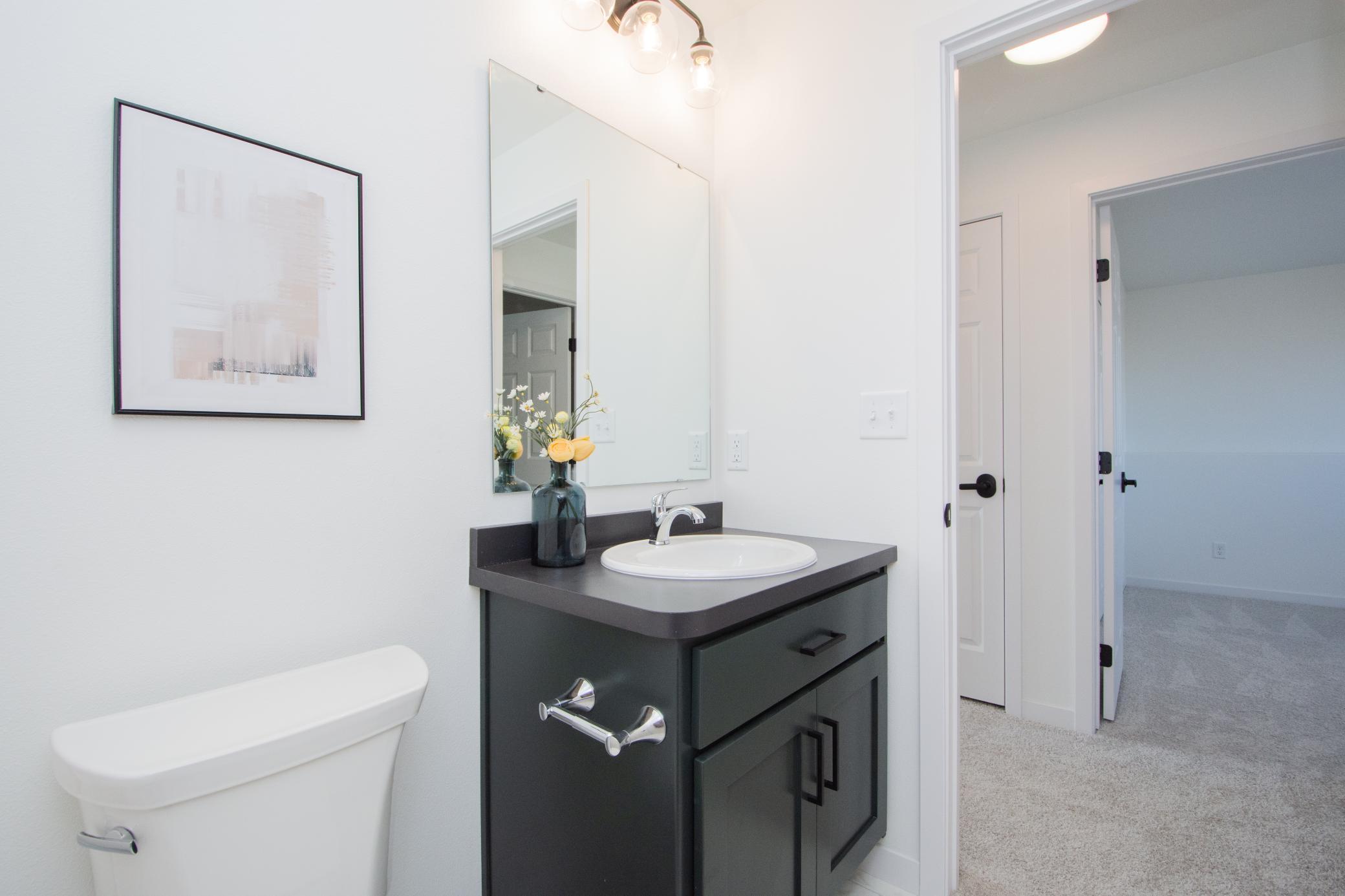 2026 single family home for sale at 6747 Selkirk Drive S in Fargo, ND — 4 bed, 3 bath (photo 24 of 26)