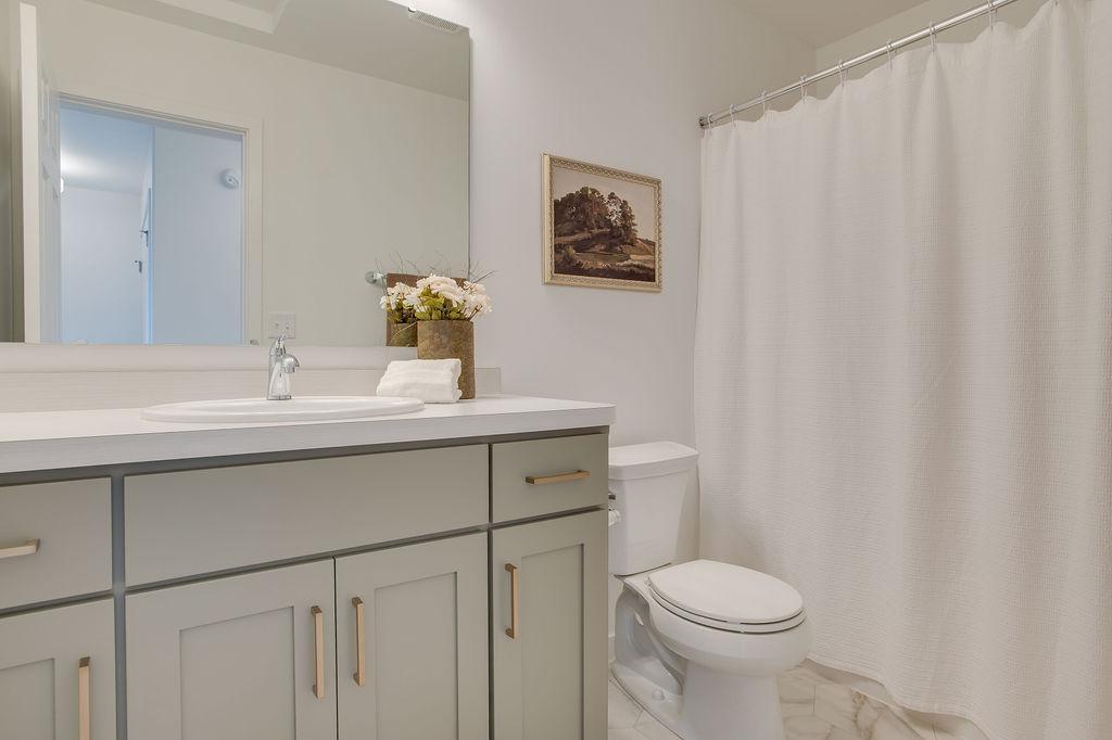 2026 single family home for sale at 6747 Selkirk Drive S in Fargo, ND — 4 bed, 3 bath (photo 30 of 46)
