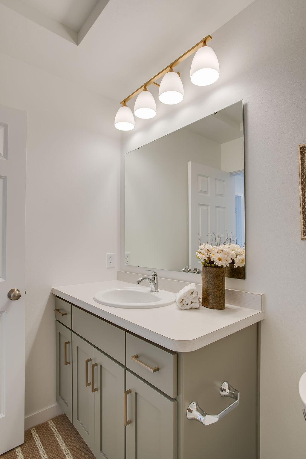 2026 single family home for sale at 6747 Selkirk Drive S in Fargo, ND — 4 bed, 3 bath (photo 31 of 46)