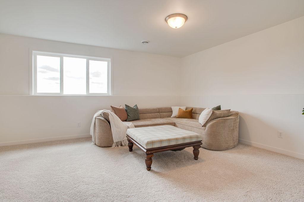 2026 single family home for sale at 6747 Selkirk Drive S in Fargo, ND — 4 bed, 3 bath (photo 36 of 46)
