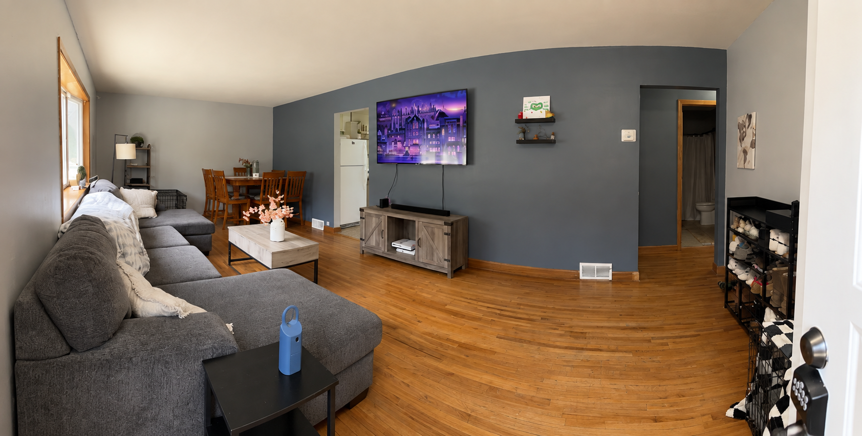 1953 single family home for sale at 847 3rd Street N in Wahpeton, ND — 3 bed, 2 bath (photo 3 of 41)