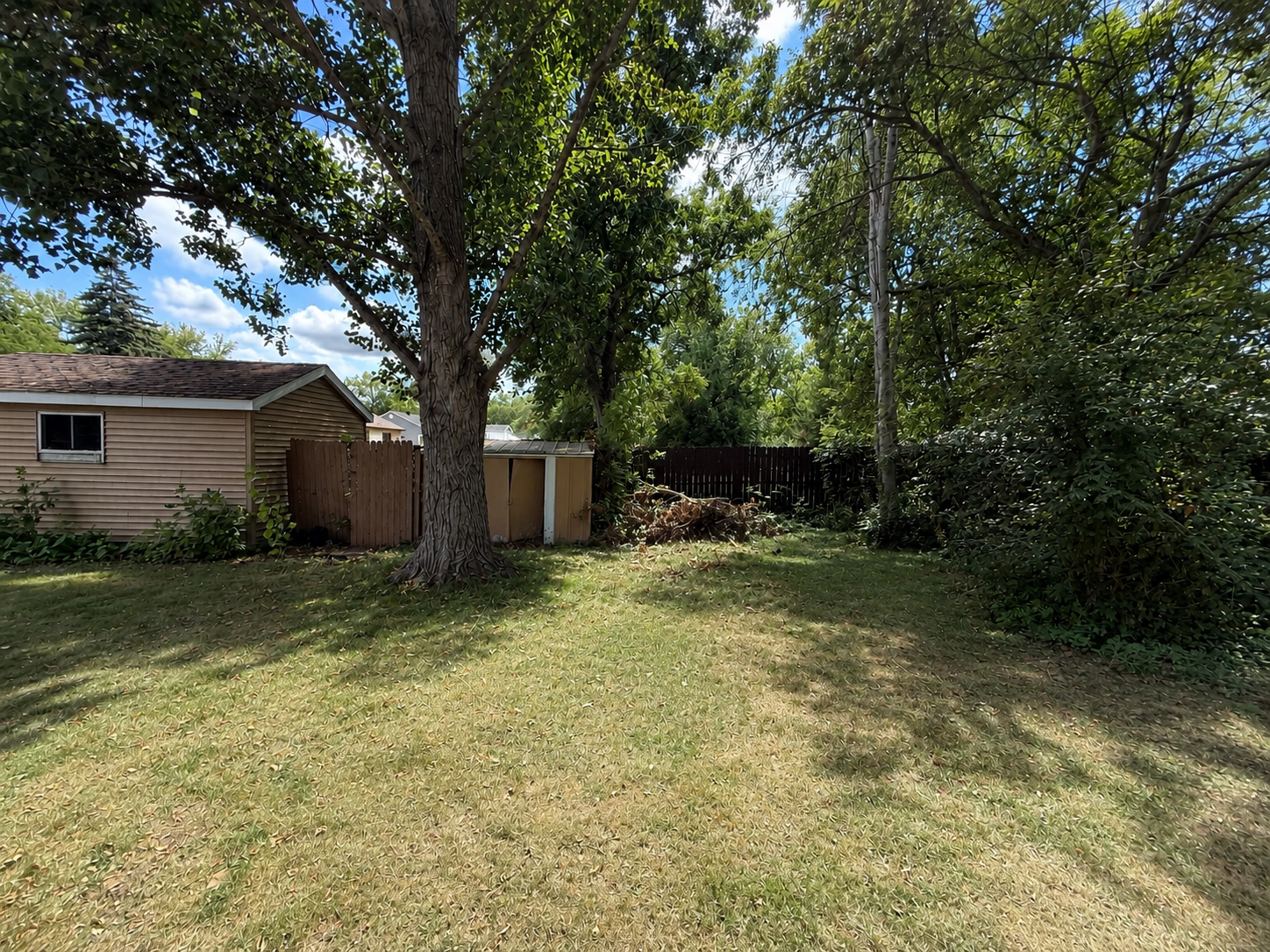 1953 single family home for sale at 847 3rd Street N in Wahpeton, ND — 3 bed, 2 bath (photo 33 of 41)
