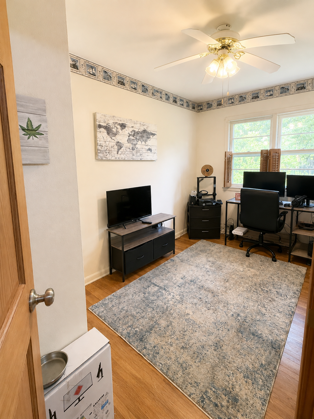 1953 single family home for sale at 847 3rd Street N in Wahpeton, ND — 3 bed, 2 bath (photo 7 of 41)