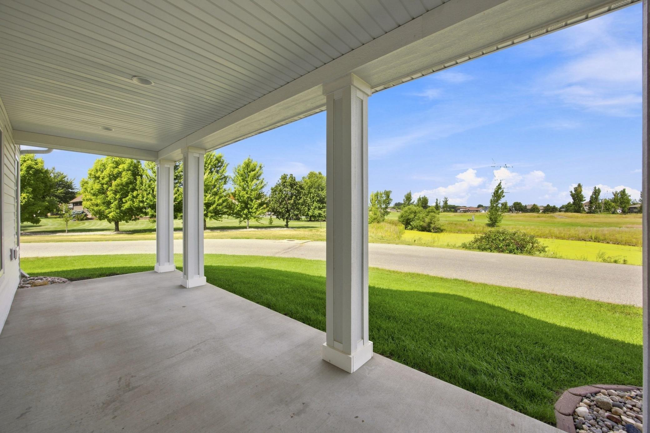 2015 single family home for sale at 4538 65th Street S in Fargo, ND — 3 bed, 3 bath (photo 21 of 34)