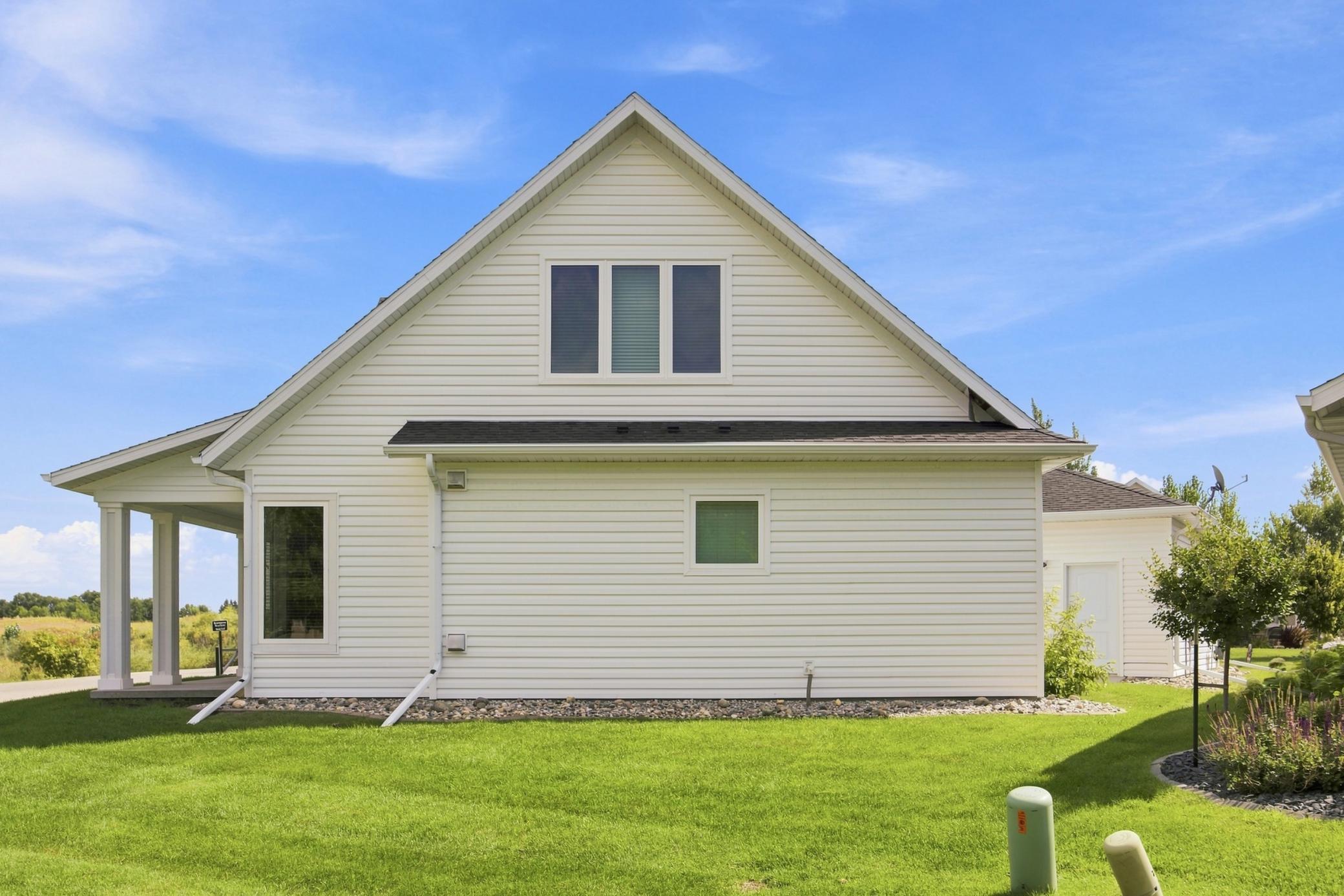 2015 single family home for sale at 4538 65th Street S in Fargo, ND — 3 bed, 3 bath (photo 22 of 34)