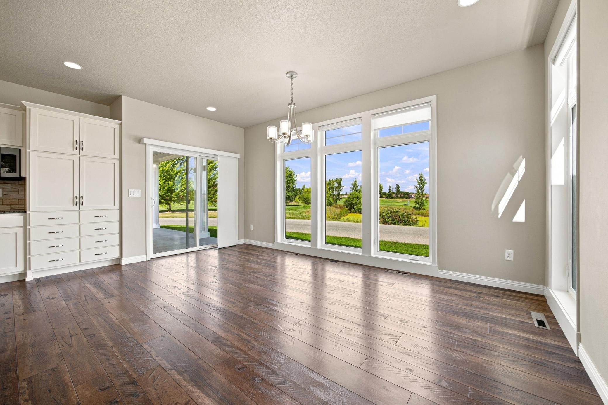 2015 single family home for sale at 4538 65th Street S in Fargo, ND — 3 bed, 3 bath (photo 6 of 34)