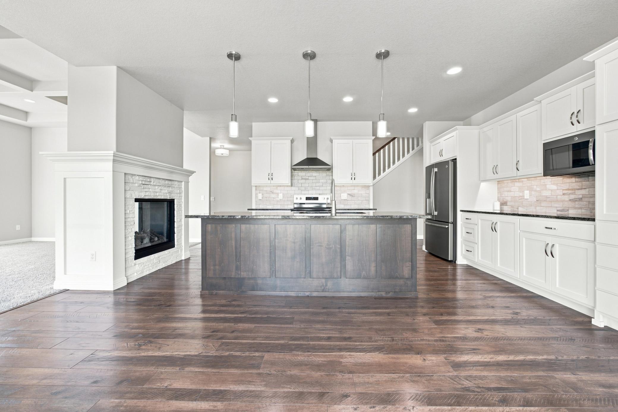 2015 single family home for sale at 4538 65th Street S in Fargo, ND — 3 bed, 3 bath (photo 7 of 34)
