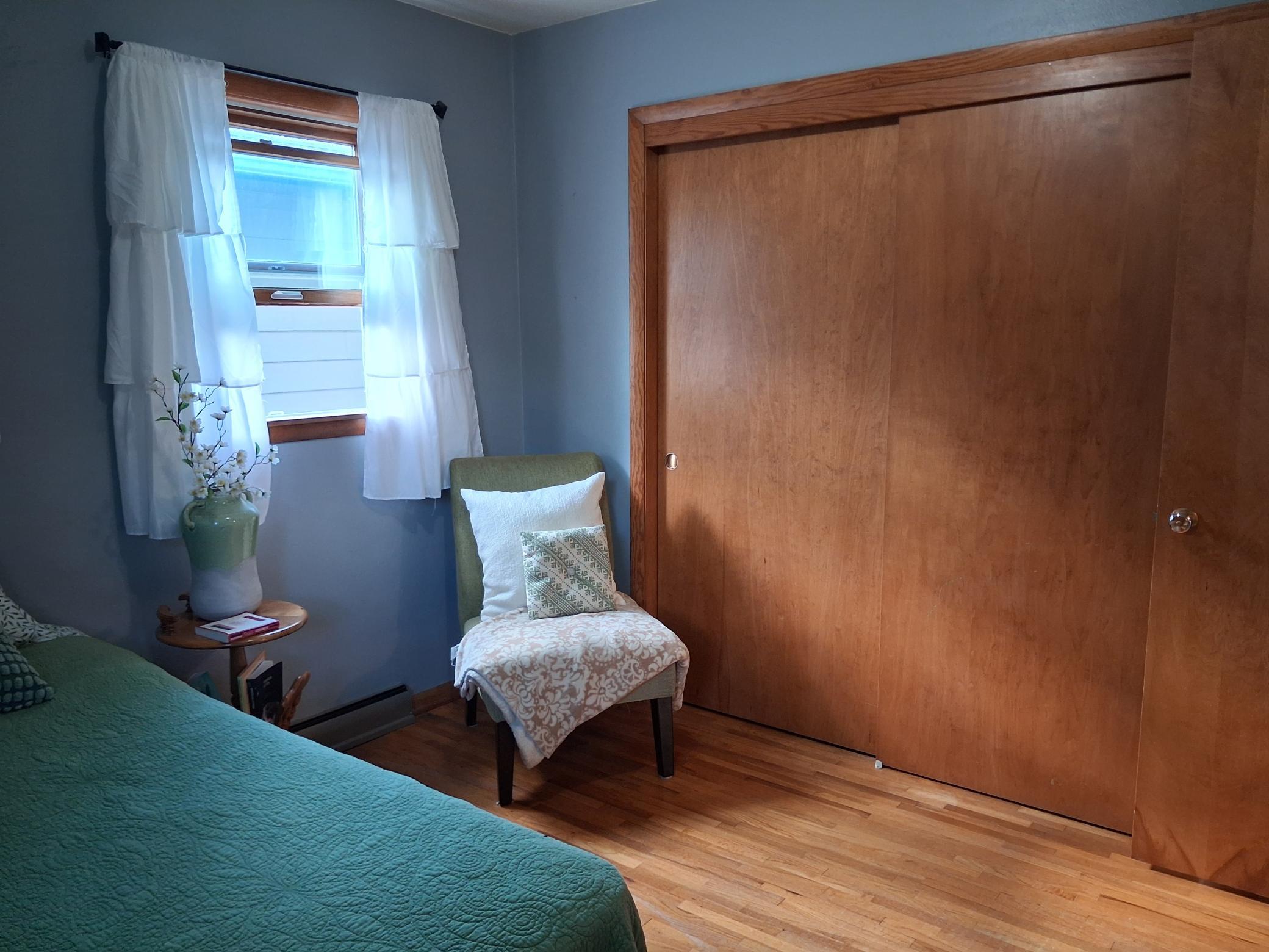1959 single family home for sale at 724 E Channing Avenue in Fergus Falls, MN — 3 bed, 2 bath (photo 11 of 16)