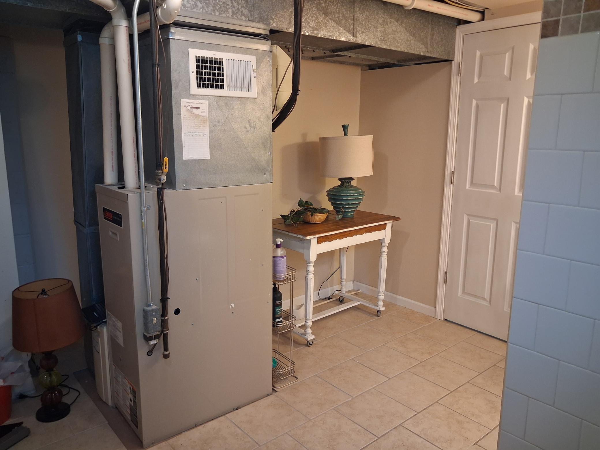 1959 single family home for sale at 724 E Channing Avenue in Fergus Falls, MN — 3 bed, 2 bath (photo 24 of 34)