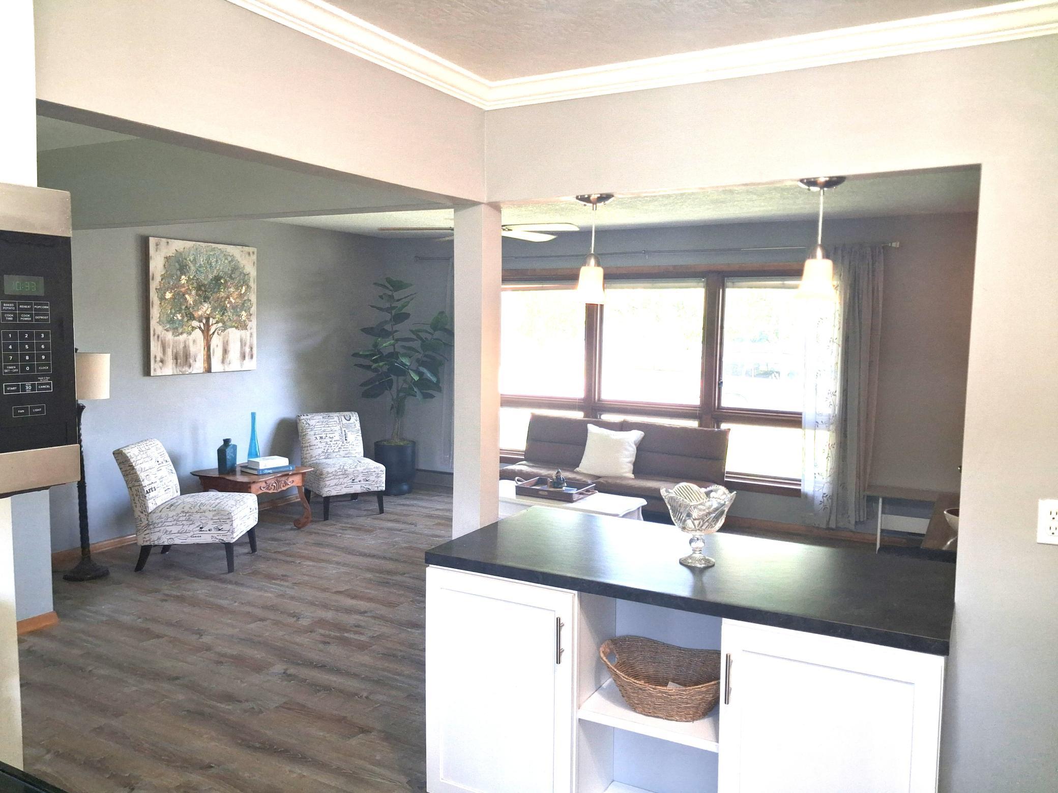 1959 single family home for sale at 724 E Channing Avenue in Fergus Falls, MN — 3 bed, 2 bath (photo 9 of 34)