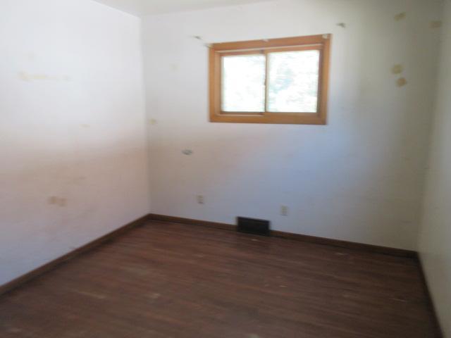 1949 single family home for sale at 8 2nd Street NE in Gwinner, ND — 3 bed, 2 bath (photo 26 of 29)