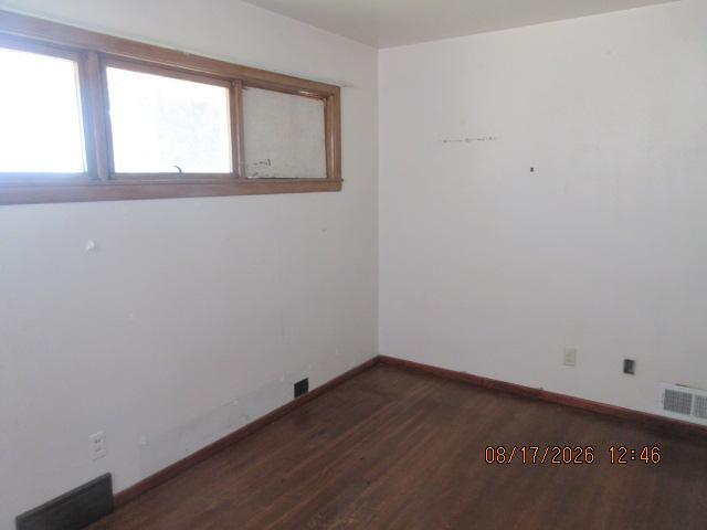 1949 single family home for sale at 8 2nd Street NE in Gwinner, ND — 3 bed, 2 bath (photo 29 of 29)