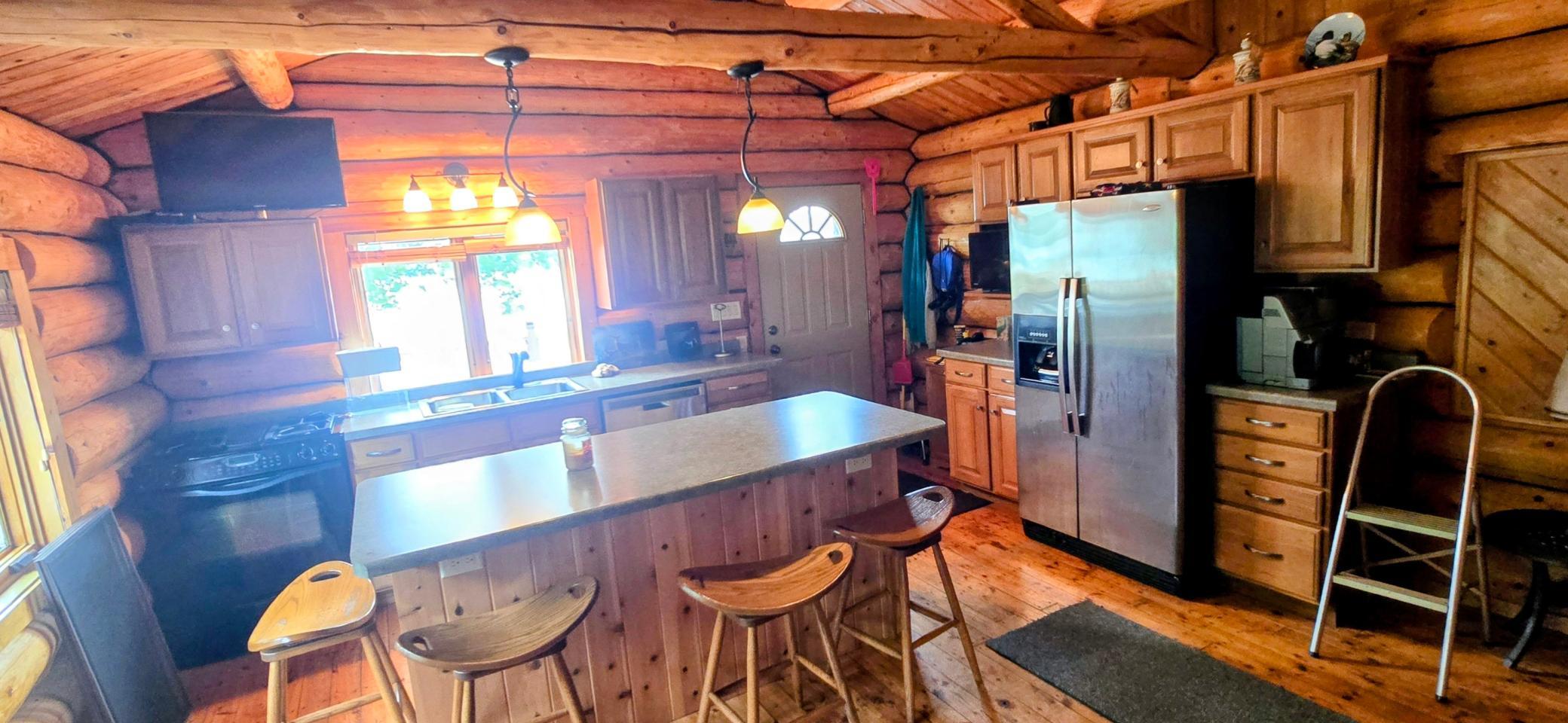 1995 single family home for sale at 622 Oak in Oak Island, MN — 5 bed, 4 bath (photo 12 of 46)