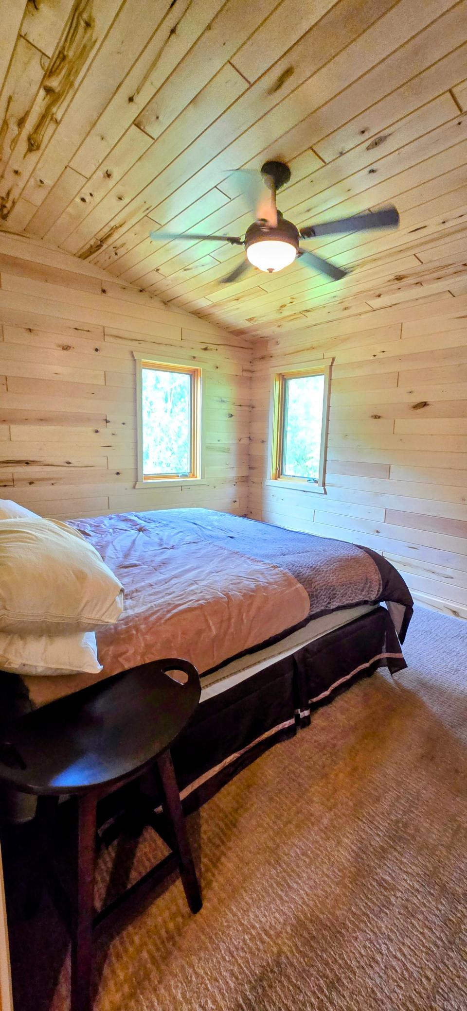 1995 single family home for sale at 622 Oak in Oak Island, MN — 5 bed, 4 bath (photo 34 of 46)
