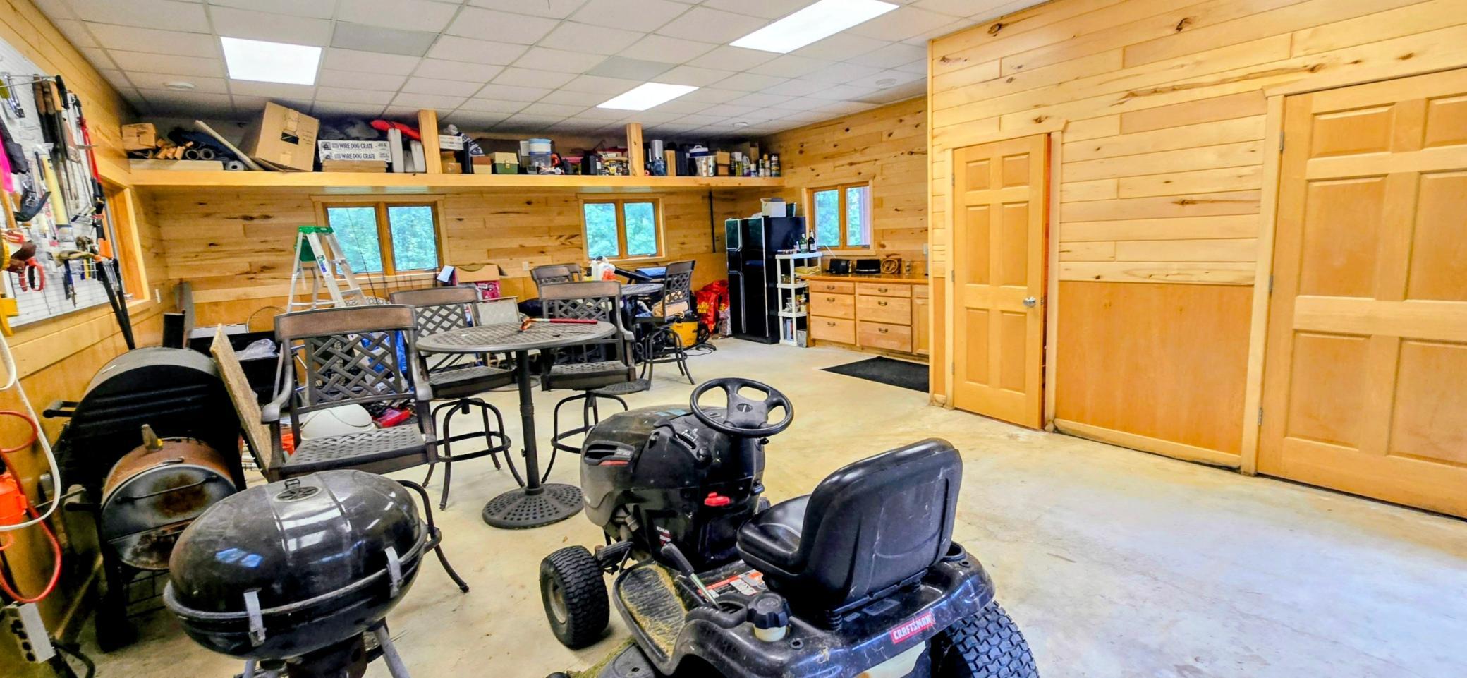 1995 single family home for sale at 622 Oak in Oak Island, MN — 5 bed, 4 bath (photo 39 of 46)
