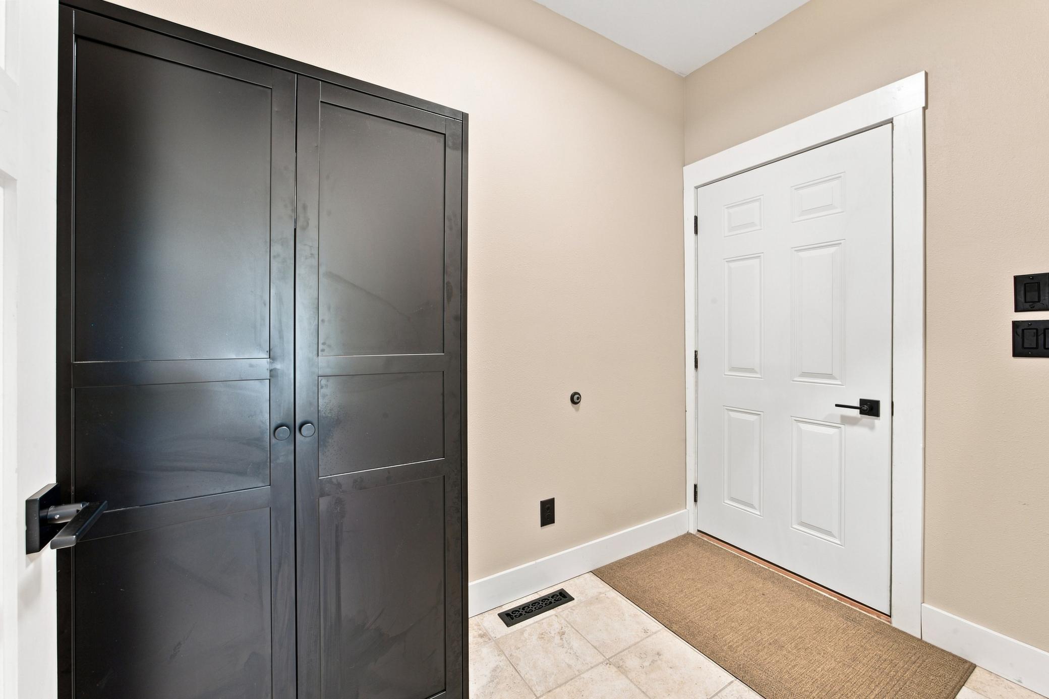 2011 single family home for sale at 47254 County Highway 23 in Pelican Rapids, MN — 4 bed, 3 bath (photo 43 of 76)