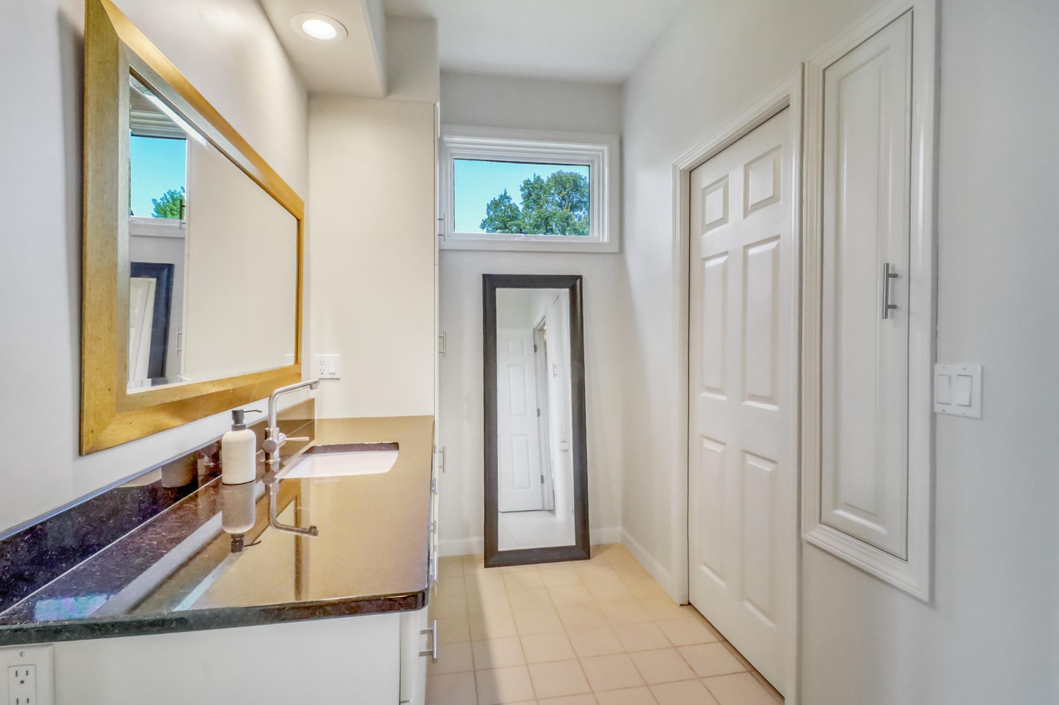 1995 single family home for sale at 1760 E Shore Drive in Detroit Lakes, MN — 4 bed, 5 bath (photo 47 of 94)