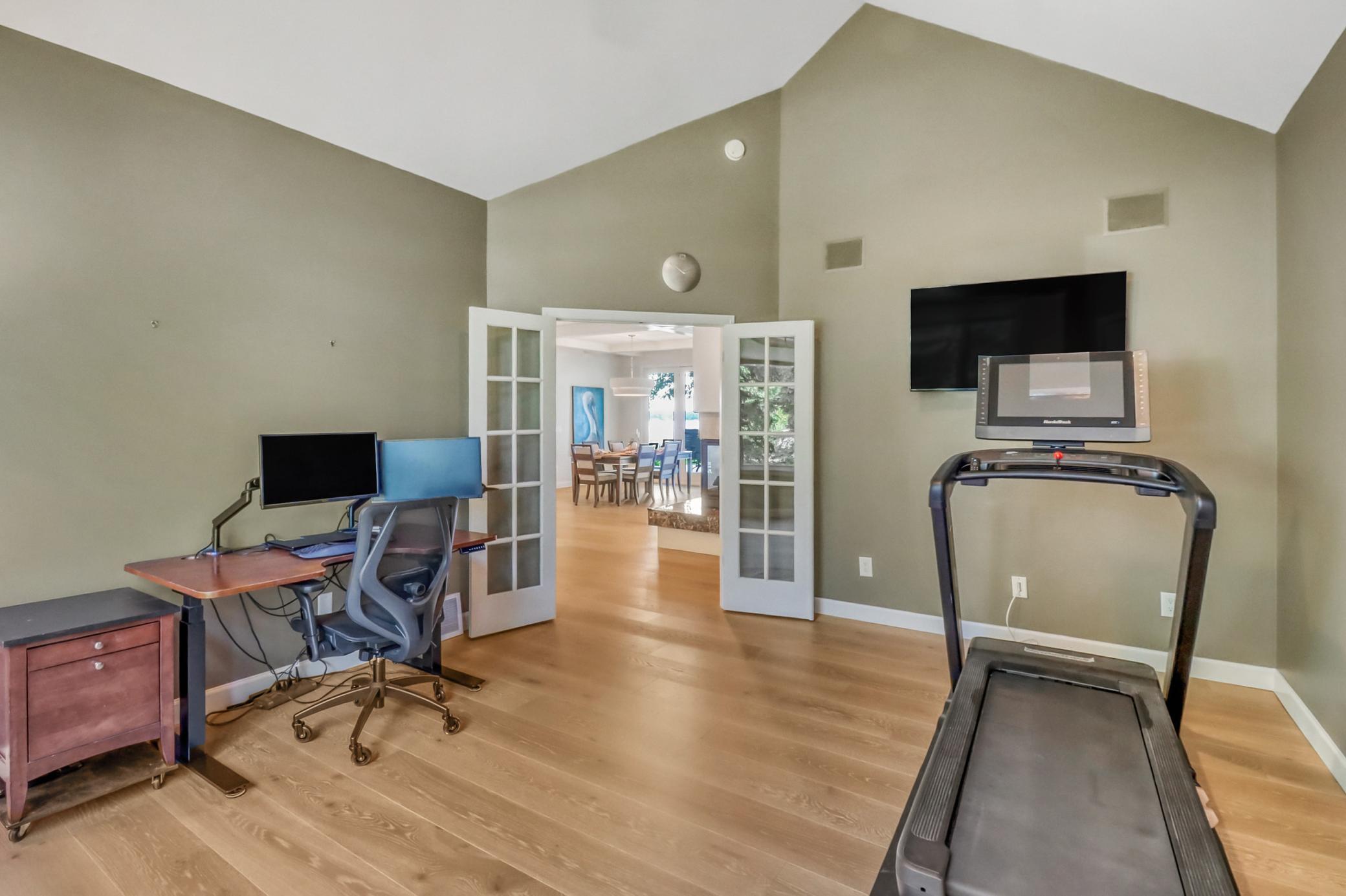 1995 single family home for sale at 1760 E Shore Drive in Detroit Lakes, MN — 4 bed, 5 bath (photo 51 of 94)