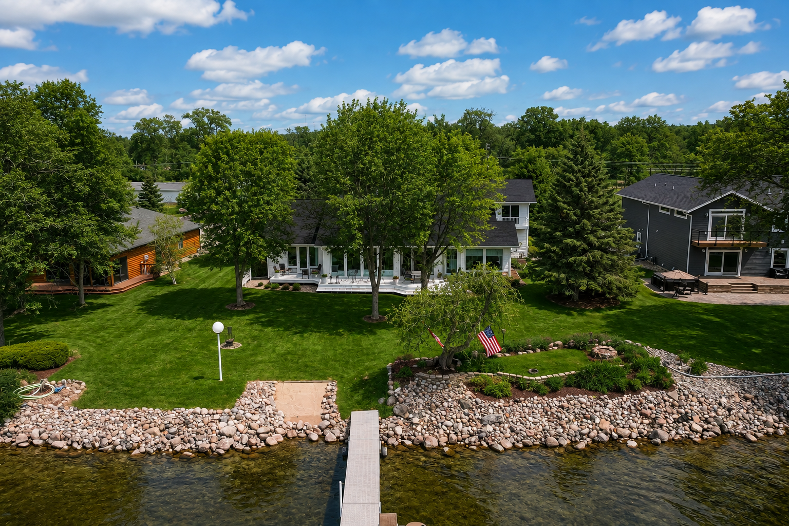 1760 E Shore Drive, Detroit Lakes, MN