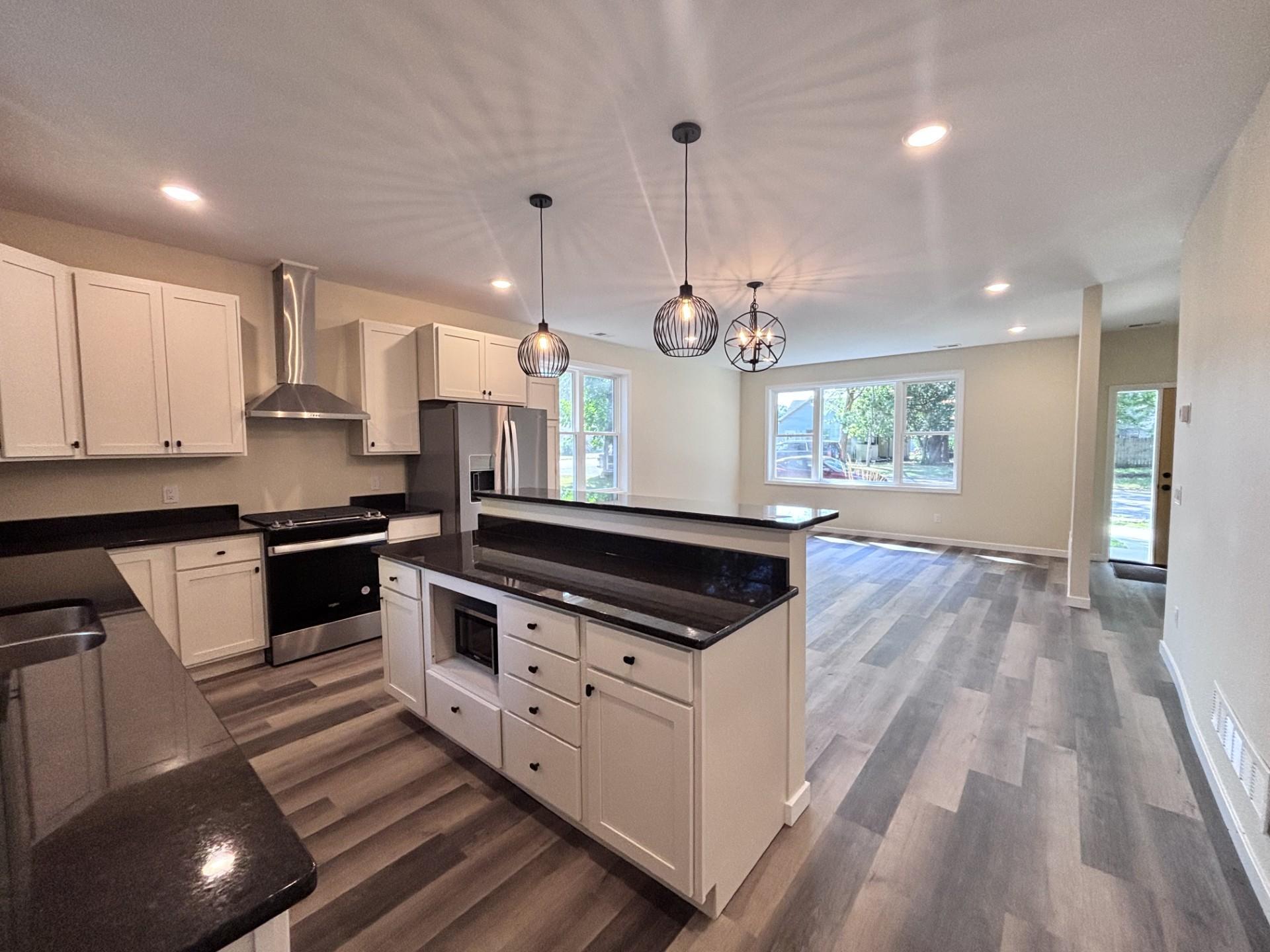 2026 single family home for sale at 1317 M Street NE in Brainerd, MN — 2 bed, 2 bath (photo 2 of 19)