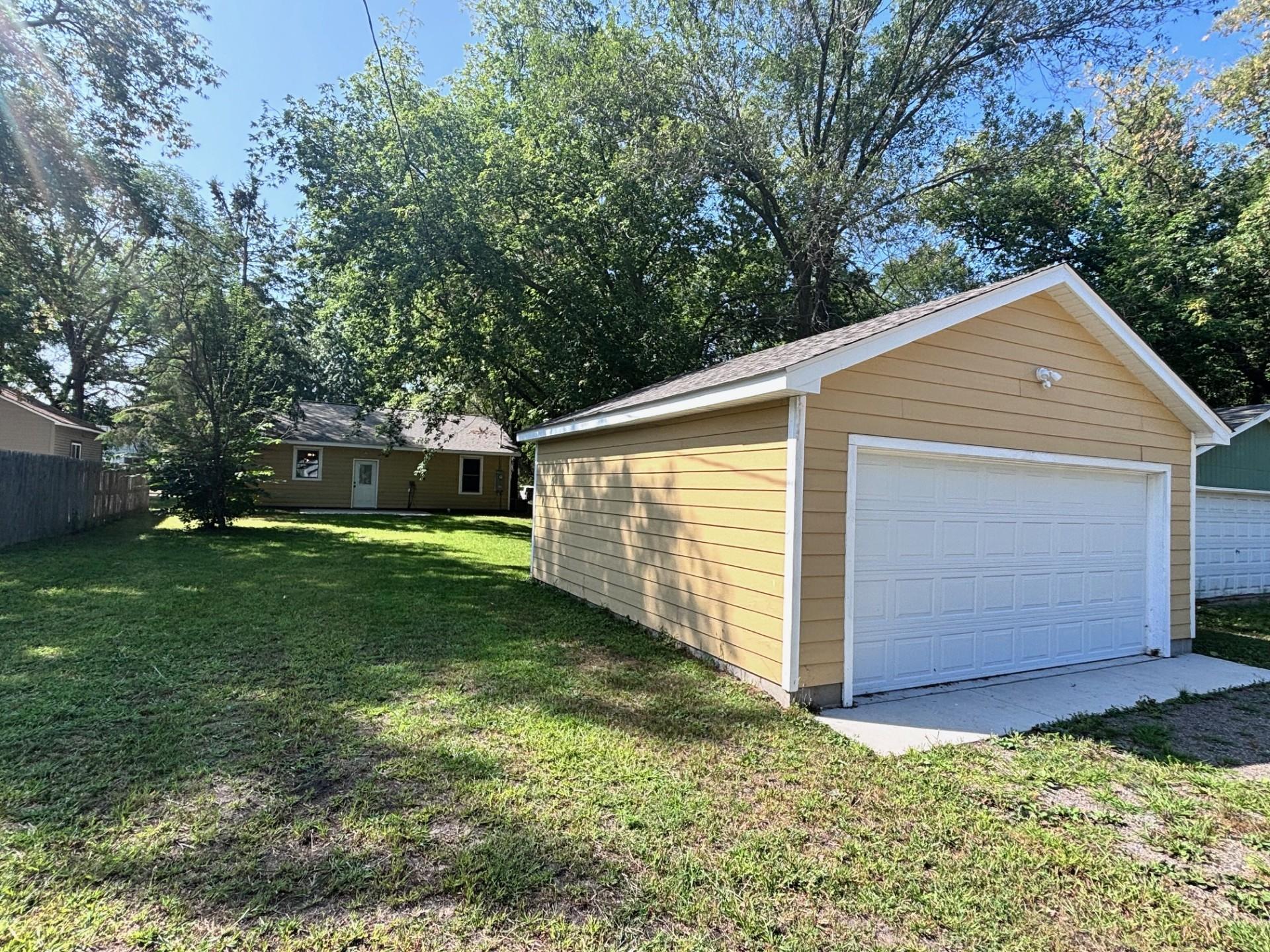 2026 single family home for sale at 1317 M Street NE in Brainerd, MN — 2 bed, 2 bath (photo 15 of 19)