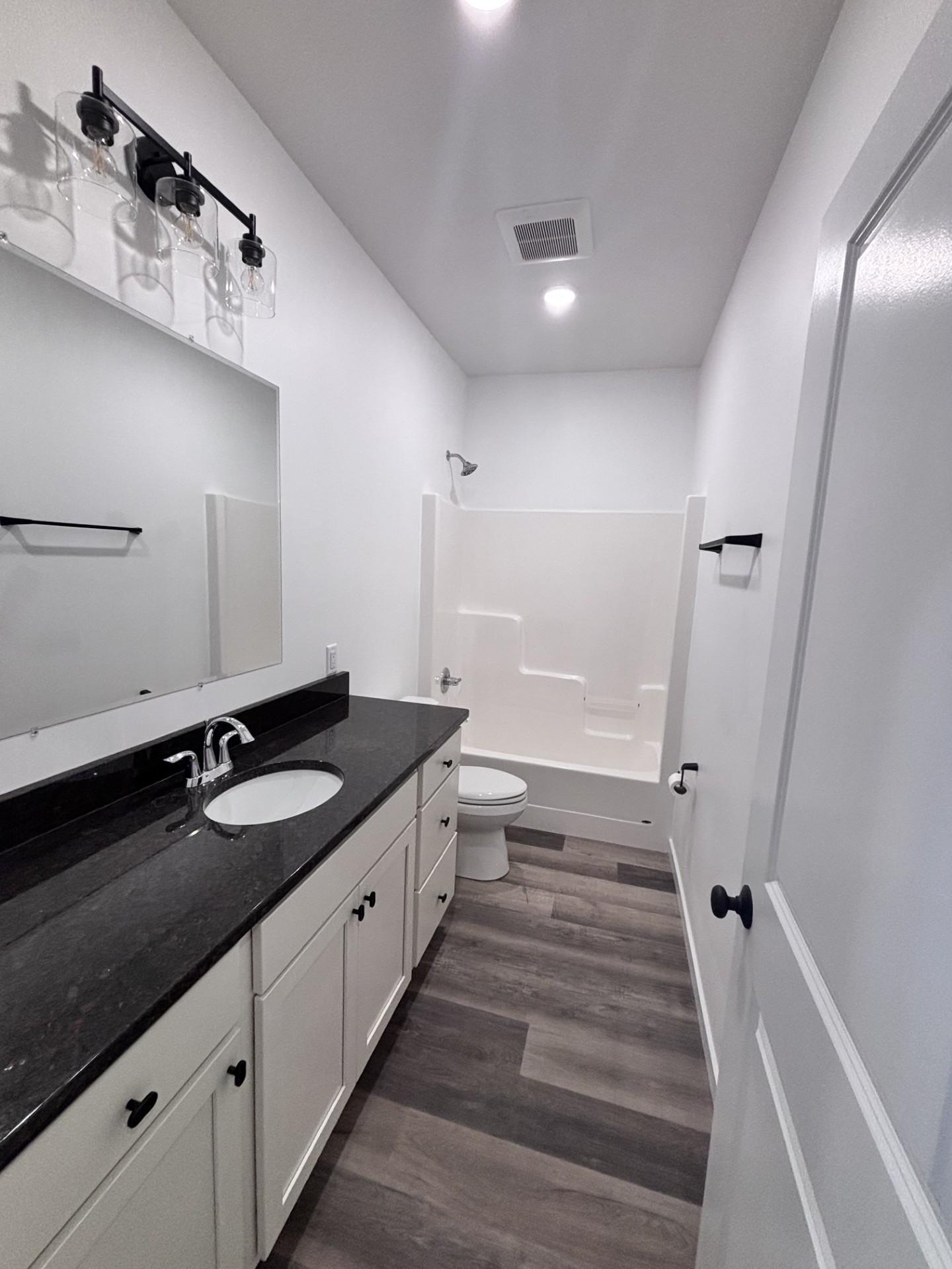 2026 single family home for sale at 1317 M Street NE in Brainerd, MN — 2 bed, 2 bath (photo 7 of 19)
