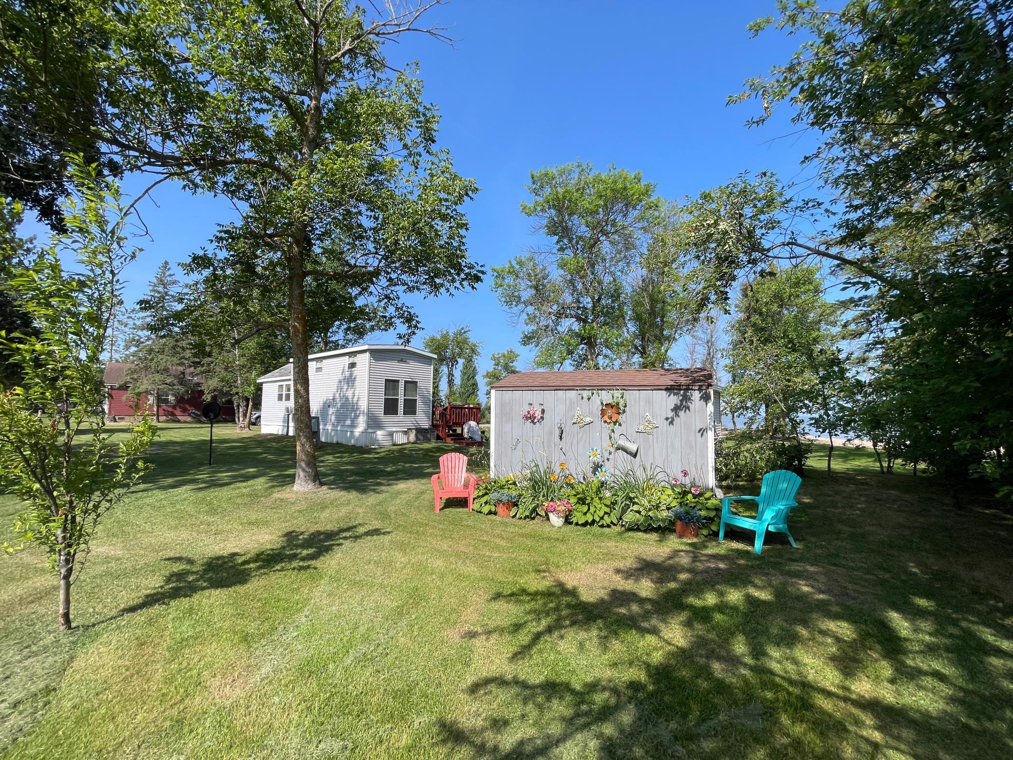 2005 single family home for sale at 21139 Joas Beach Road NE in Kelliher, MN — 1 bed, 1 bath (photo 20 of 61)