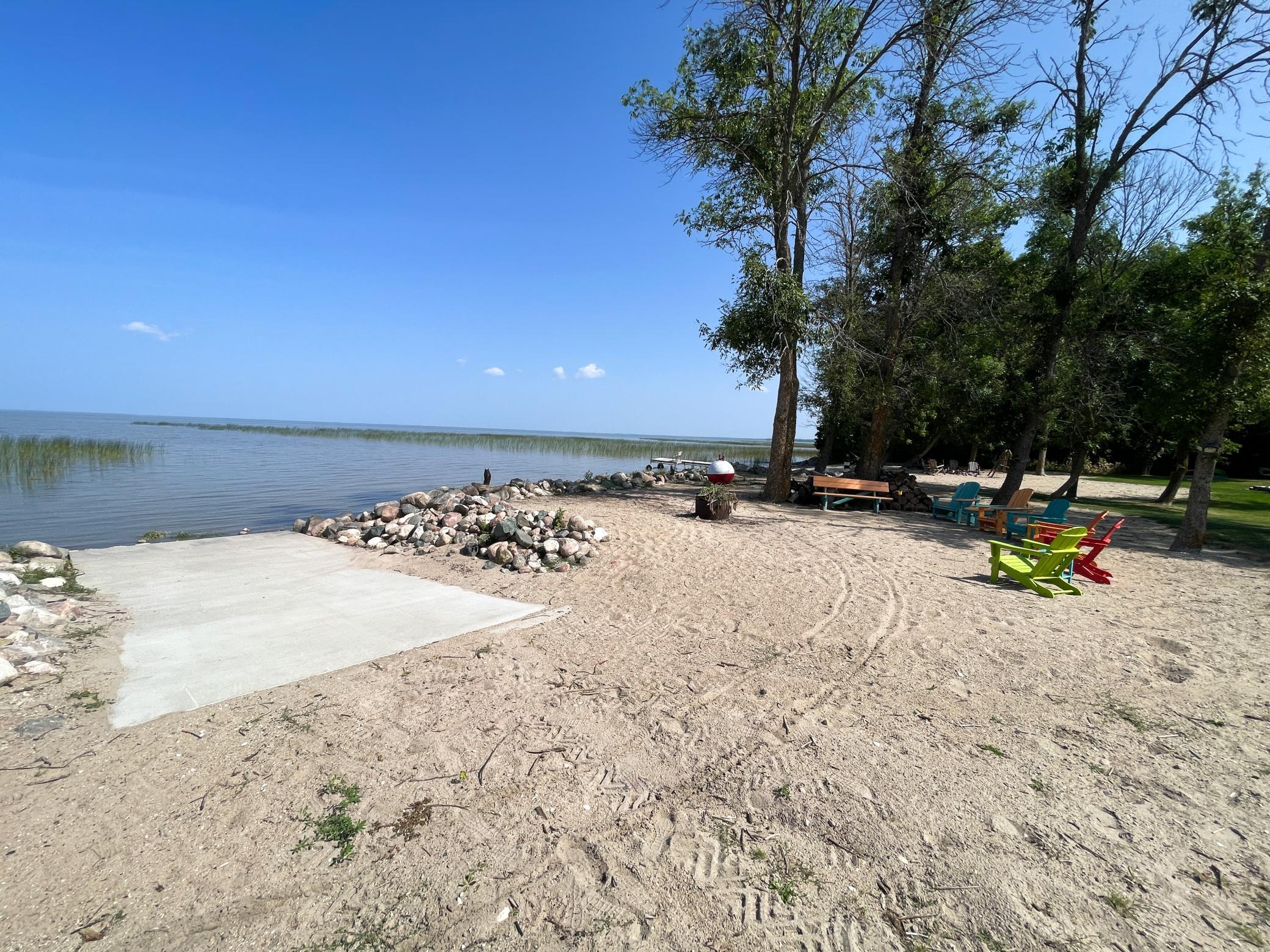 2005 single family home for sale at 21139 Joas Beach Road NE in Kelliher, MN — 1 bed, 1 bath (photo 55 of 61)