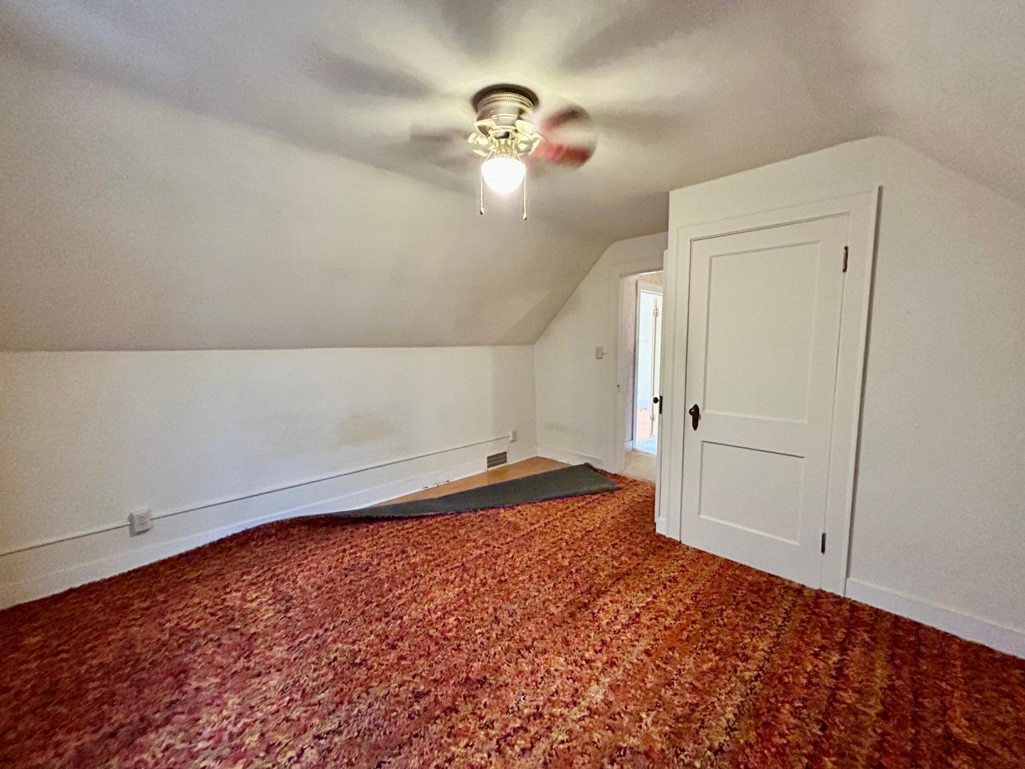 1895 single family home for sale at 214 6th Street NW in Valley City, ND — 3 bed, 3 bath (photo 18 of 31)