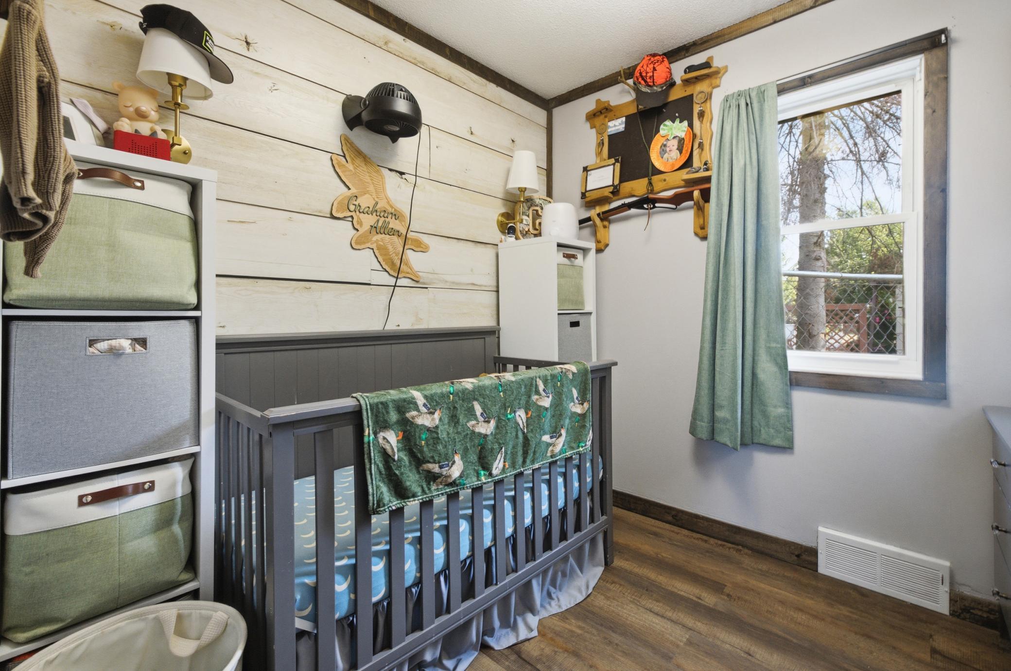 1946 single family home for sale at 1023 8th Avenue NE in Brainerd, MN — 2 bed, 1 bath (photo 12 of 34)