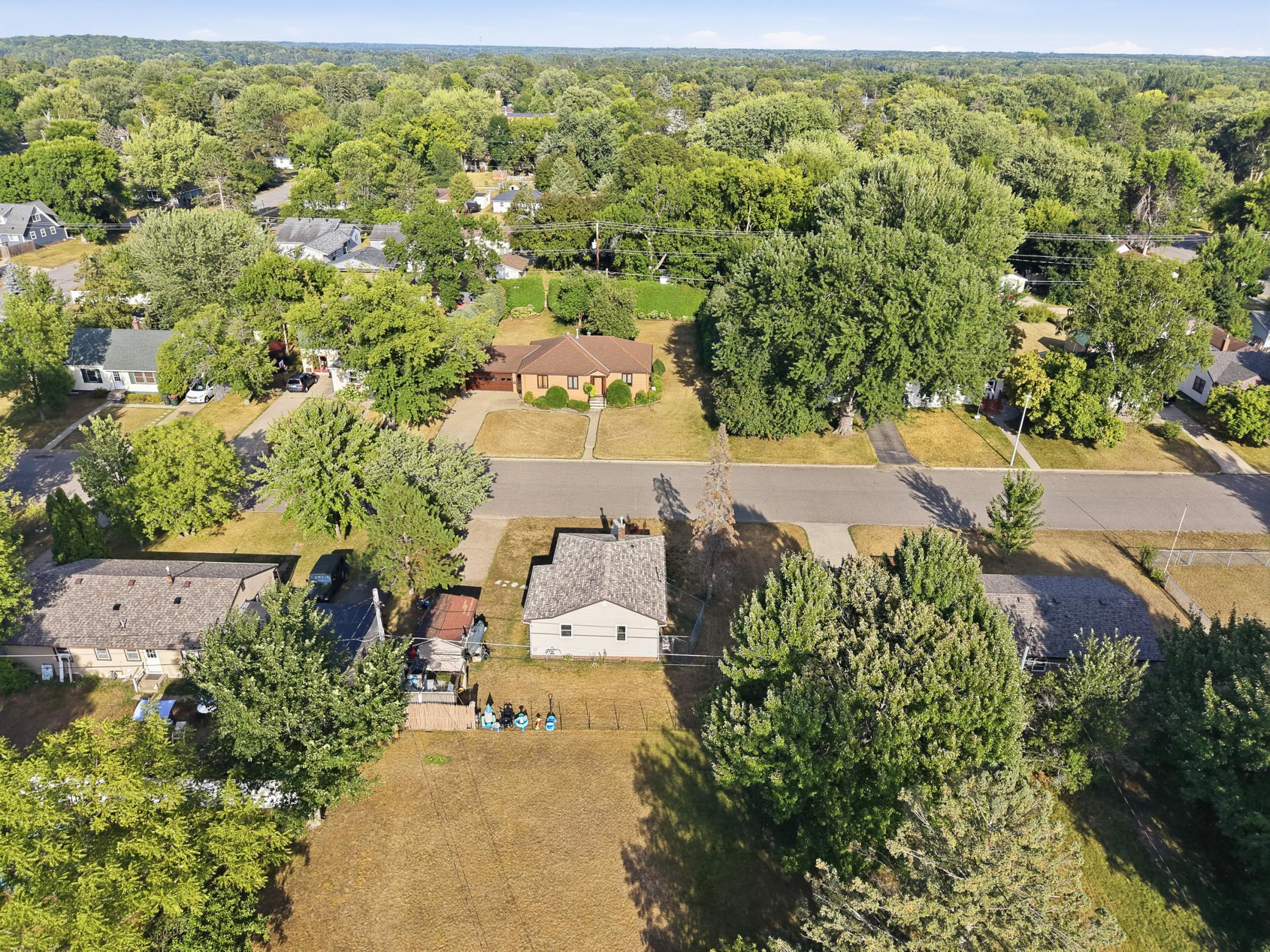 1946 single family home for sale at 1023 8th Avenue NE in Brainerd, MN — 2 bed, 1 bath (photo 26 of 34)