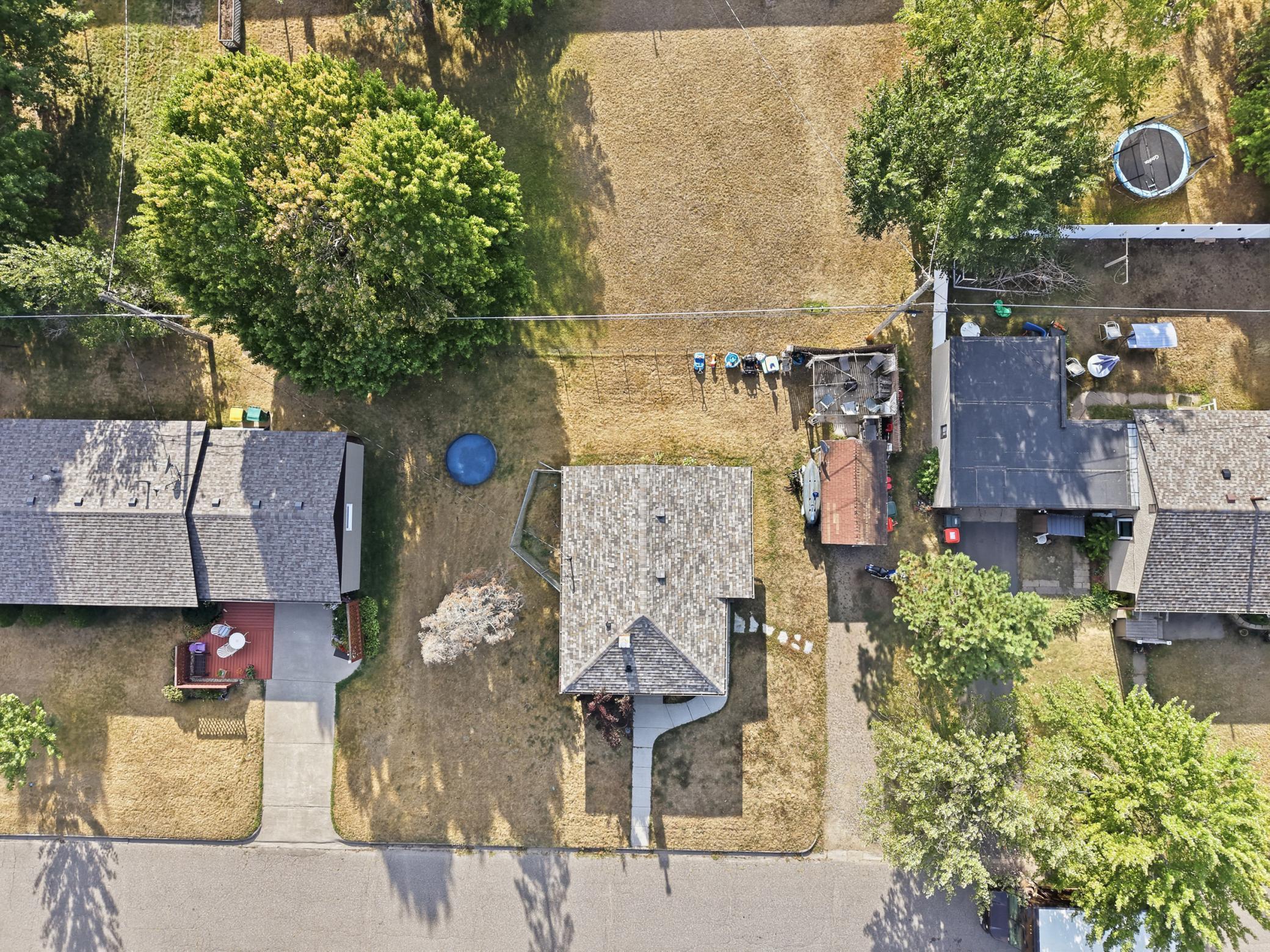 1946 single family home for sale at 1023 8th Avenue NE in Brainerd, MN — 2 bed, 1 bath (photo 30 of 34)
