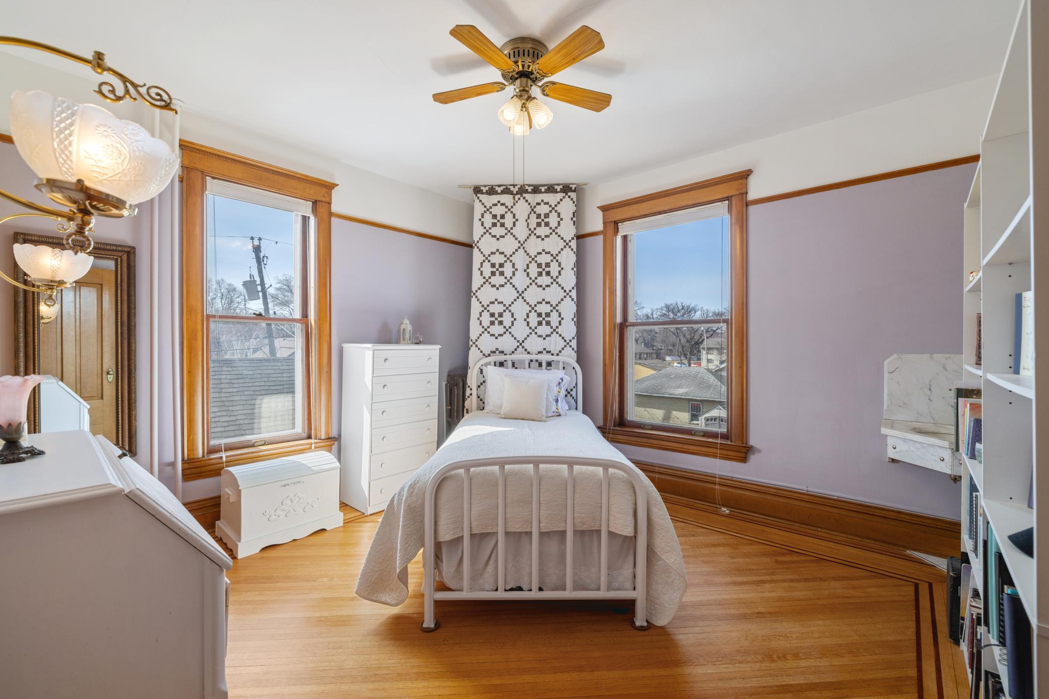 1899 single family home for sale at 1100 3rd Avenue S in Fargo, ND — 7 bed, 5 bath (photo 41 of 78)