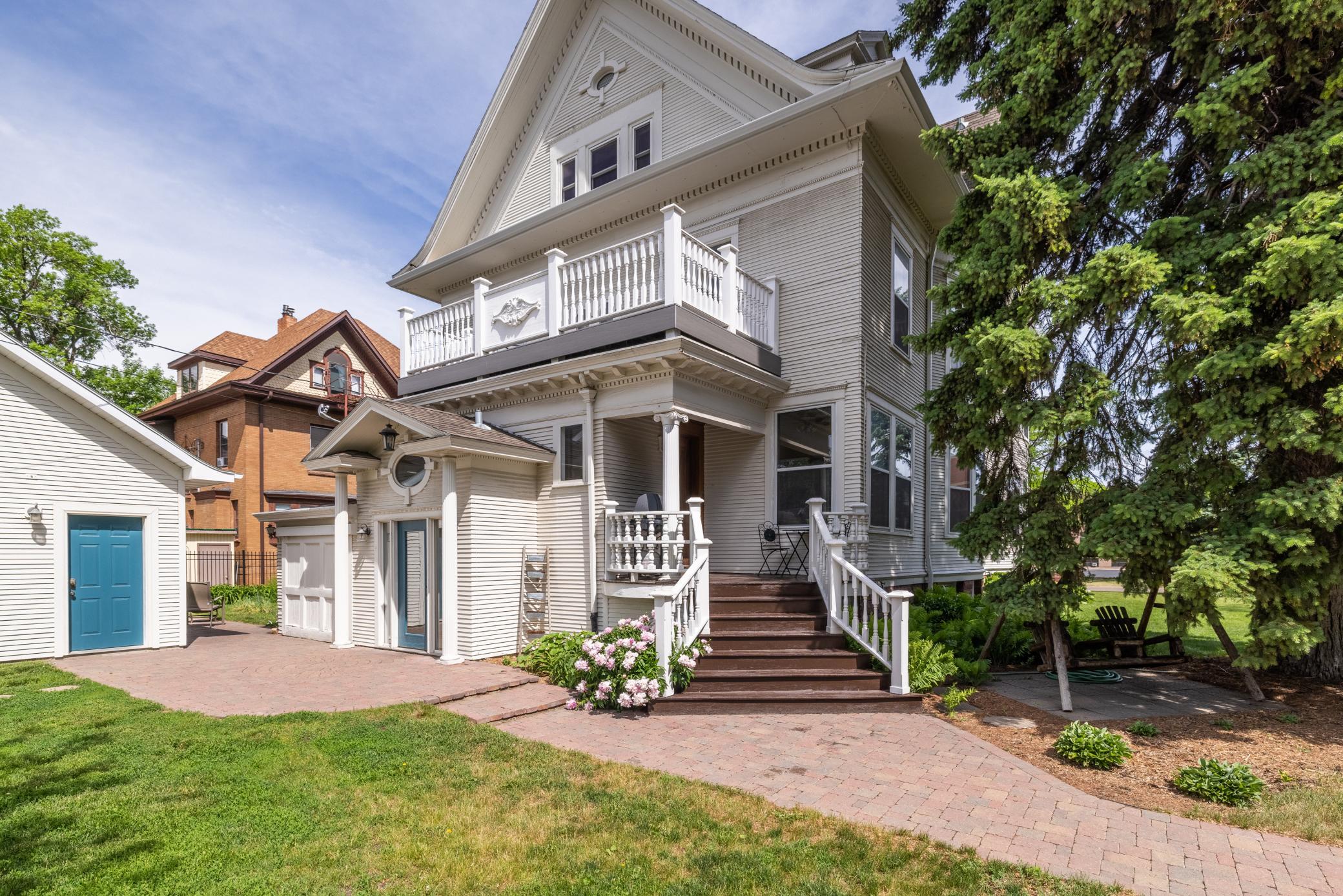 1899 single family home for sale at 1100 3rd Avenue S in Fargo, ND — 7 bed, 5 bath (photo 60 of 78)