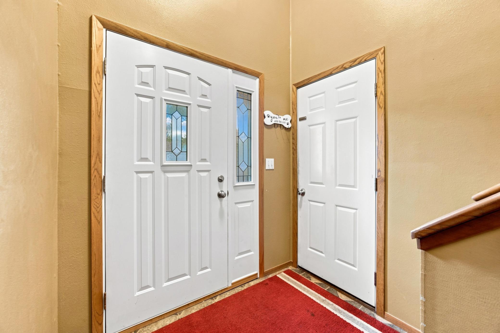 1985 single family home for sale at 1513 28th Avenue S in Fargo, ND — 4 bed, 2 bath (photo 4 of 29)