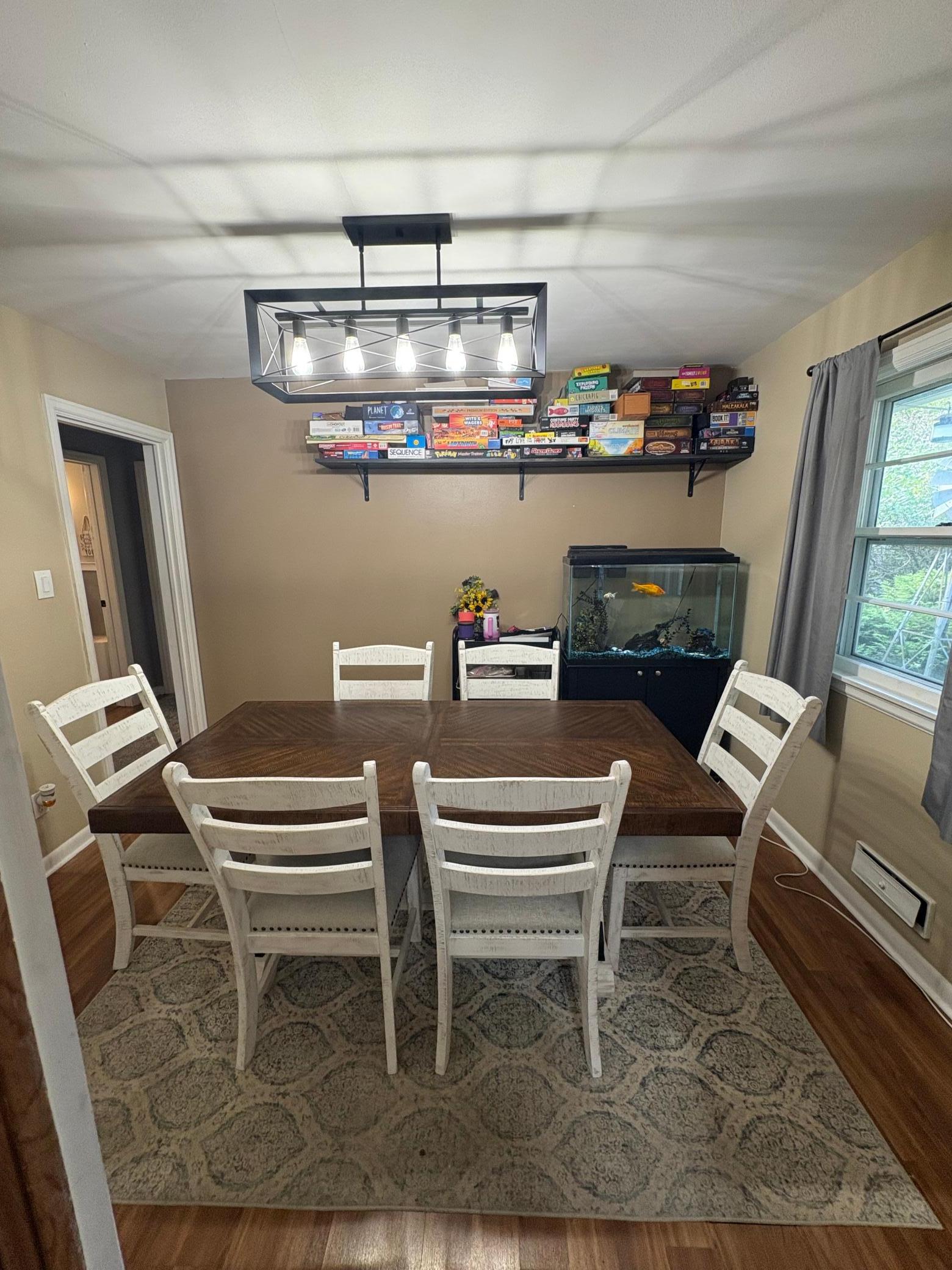 1980 single family home for sale at 1118 Broadway Street in Brainerd, MN — 3 bed, 1 bath (photo 7 of 14)