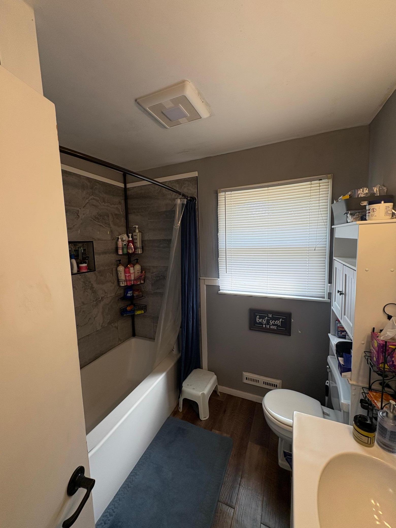 1980 single family home for sale at 1118 Broadway Street in Brainerd, MN — 3 bed, 1 bath (photo 10 of 14)